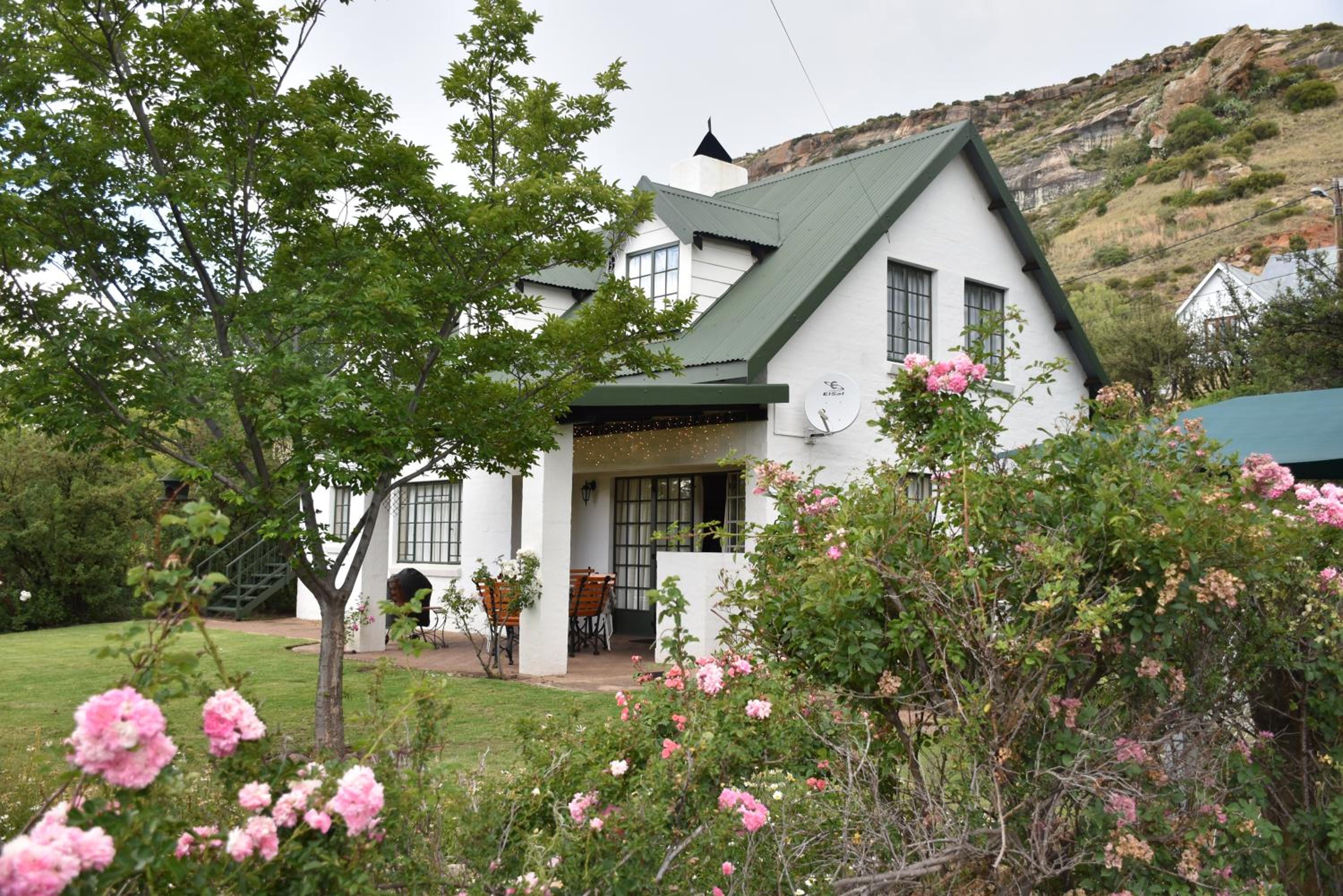 Hillside Cottage view 5
