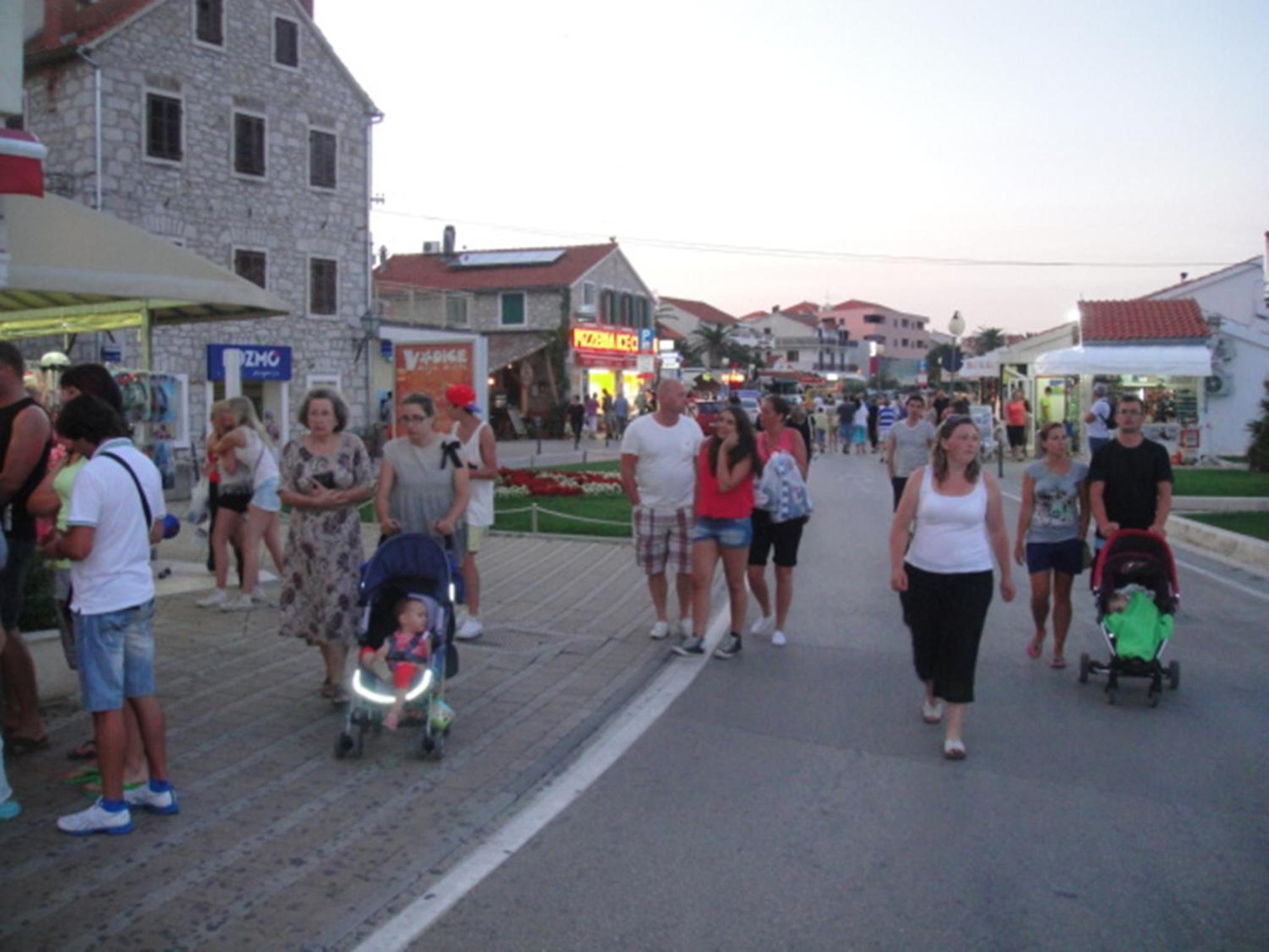 Photo 51