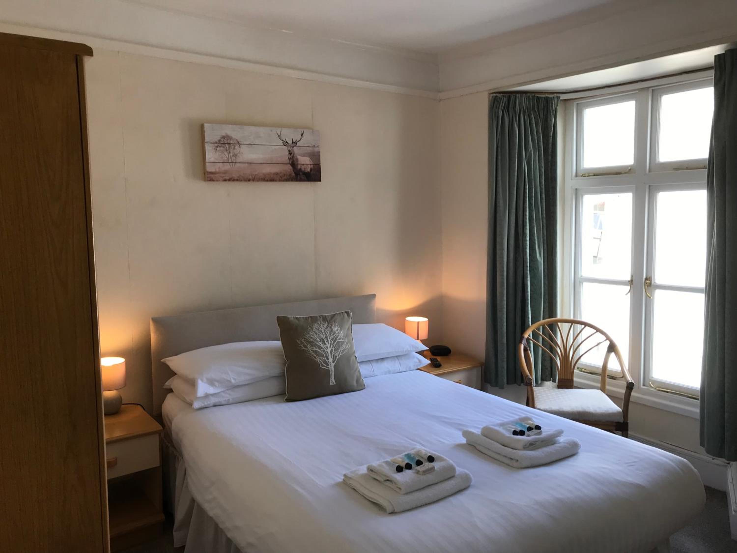 Lynton Vacations - The Crown Hotel - Property Image 41