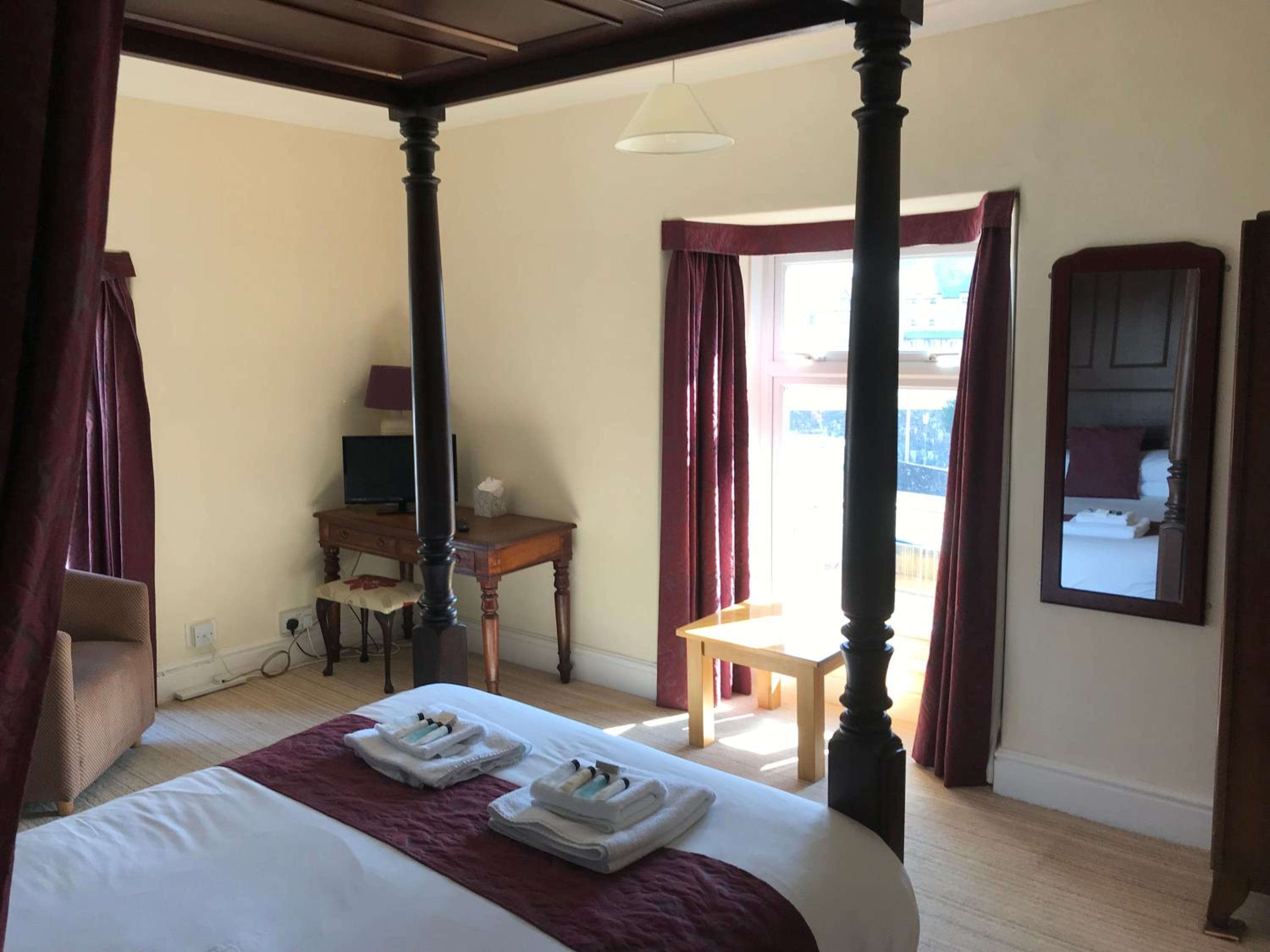 Lynton Vacations - The Crown Hotel - Property Image 36