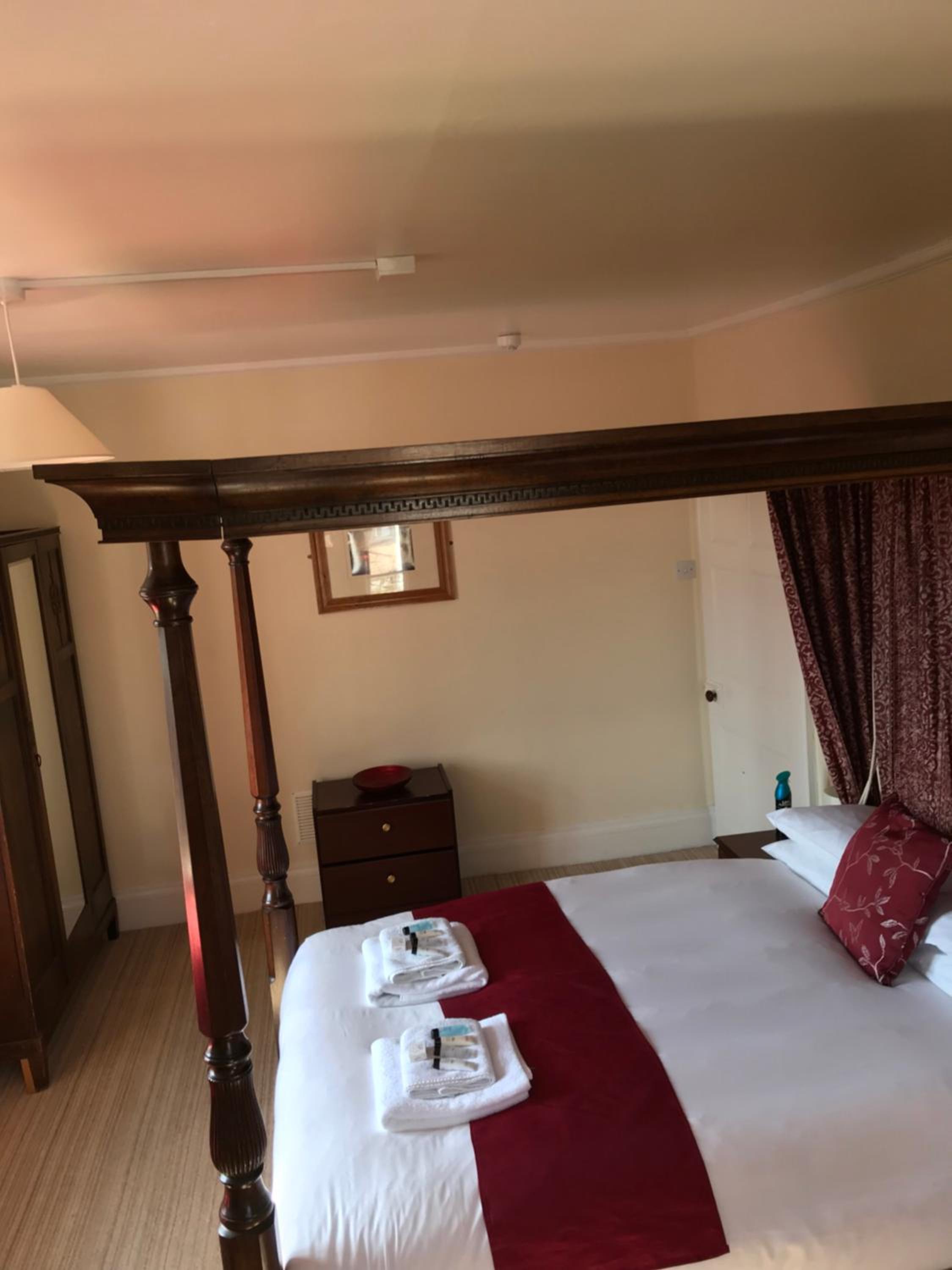 Lynton Vacations - The Crown Hotel - Property Image 31