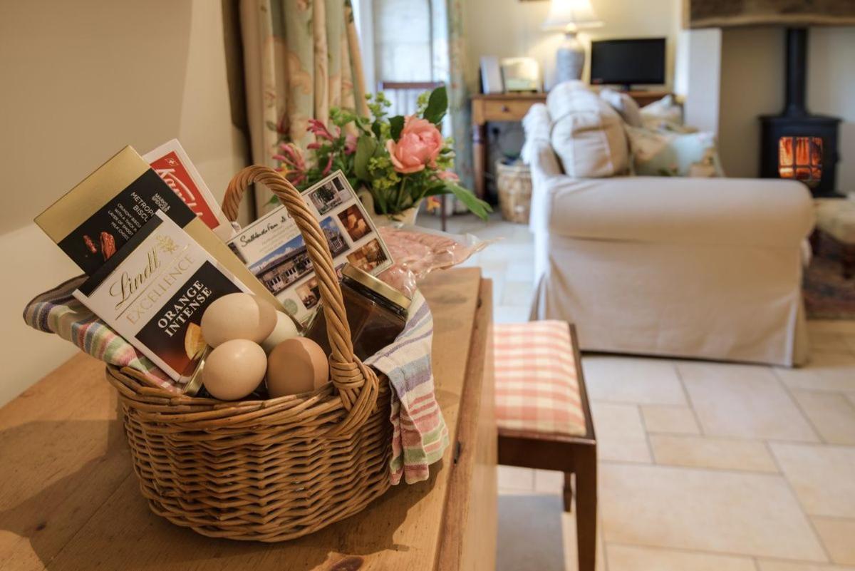 Middle Cottage Southlands Farm view 5