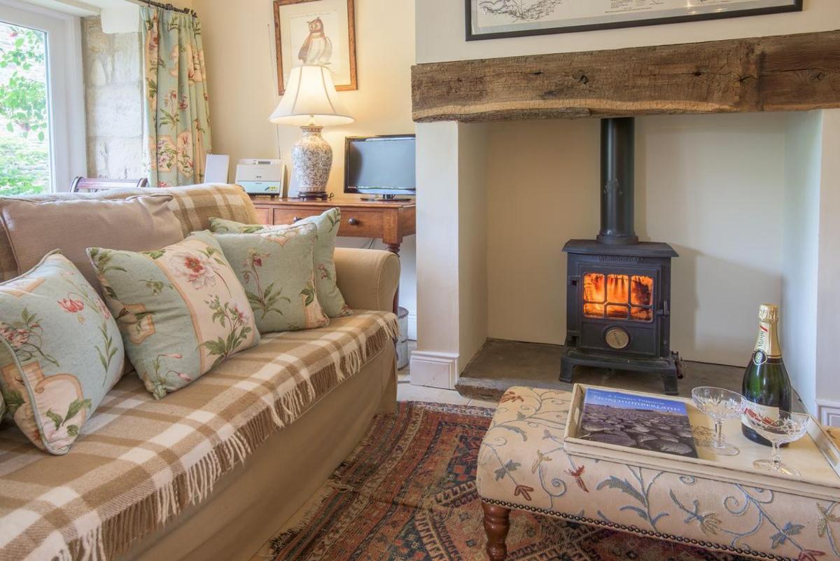 Middle Cottage Southlands Farm view 2