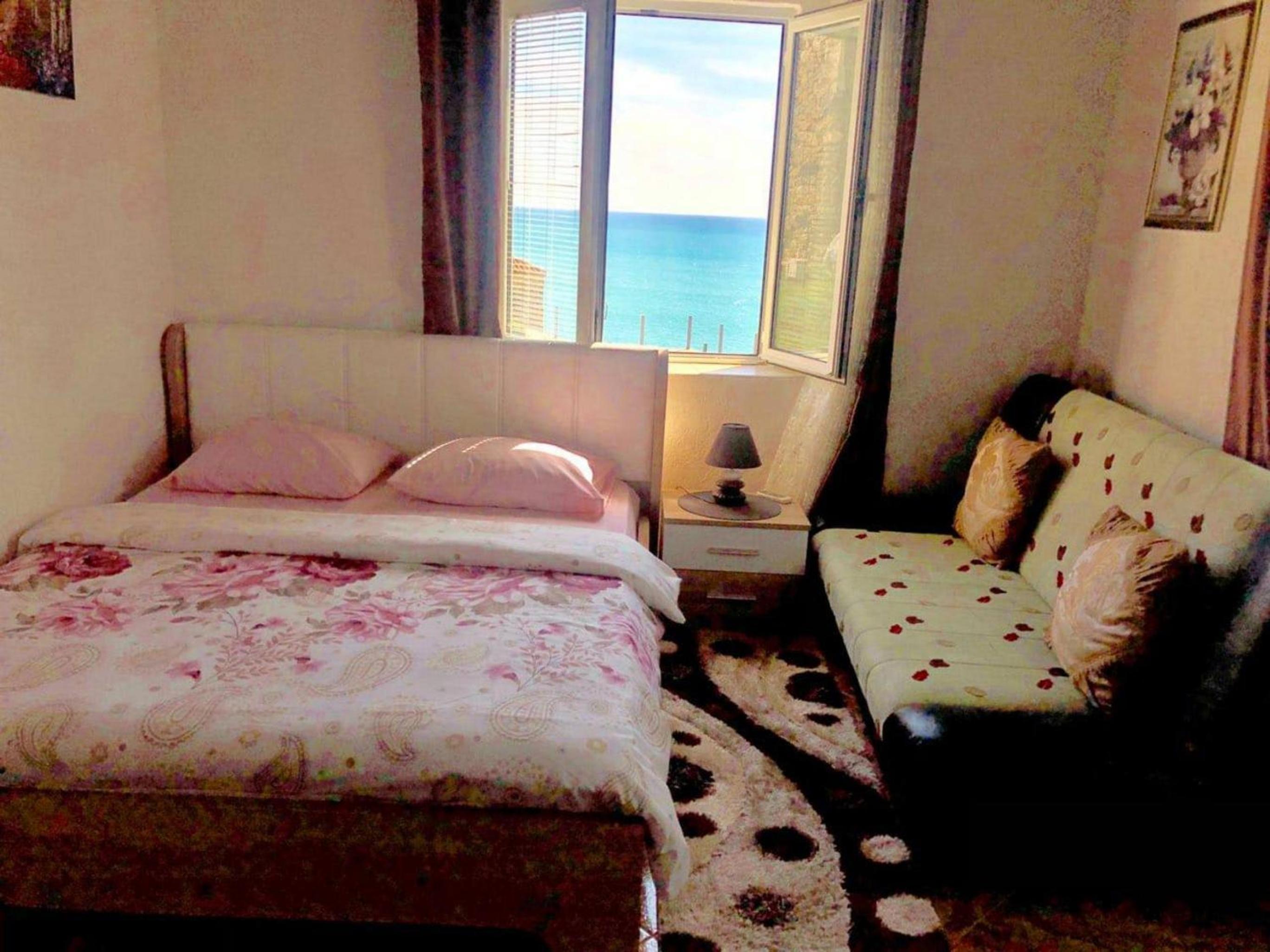 Apartments Zuto view 3