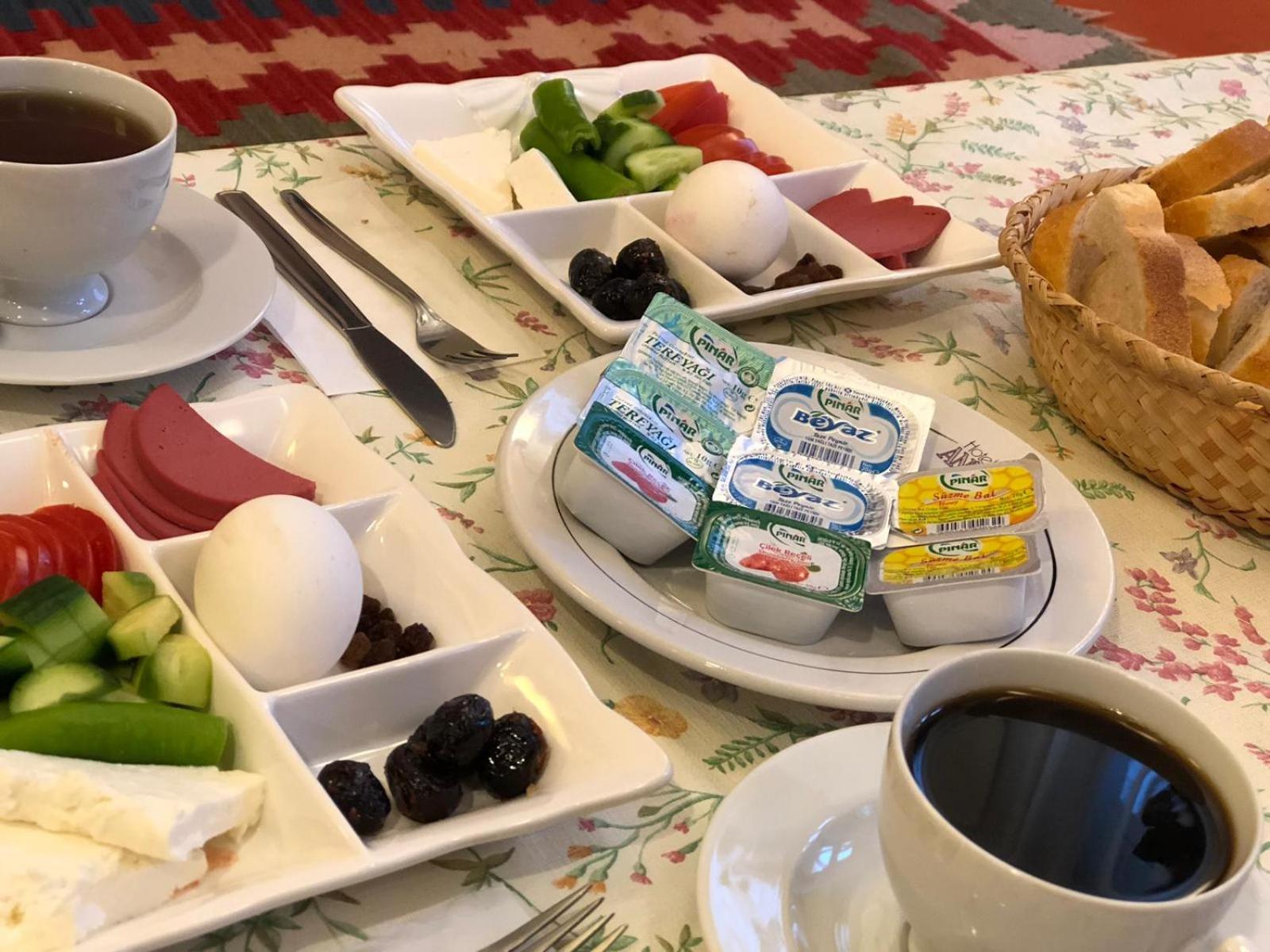 Hotel Antique - Image 75