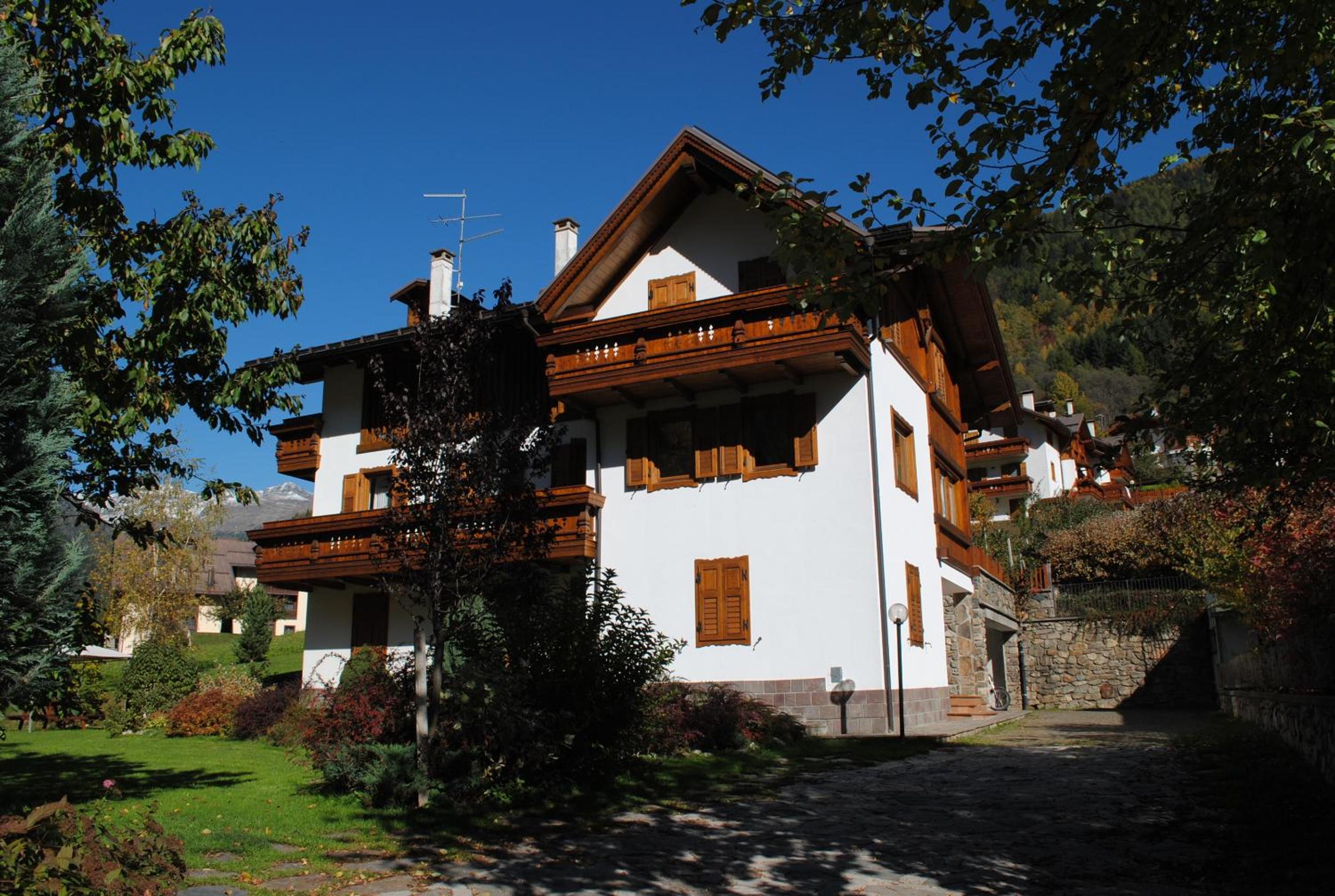 Photo 25