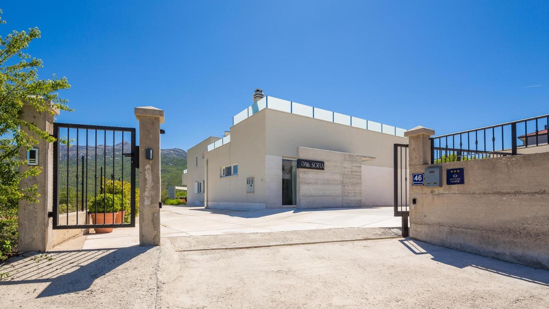Luxury villa Wisdom near Split, private pool view 3