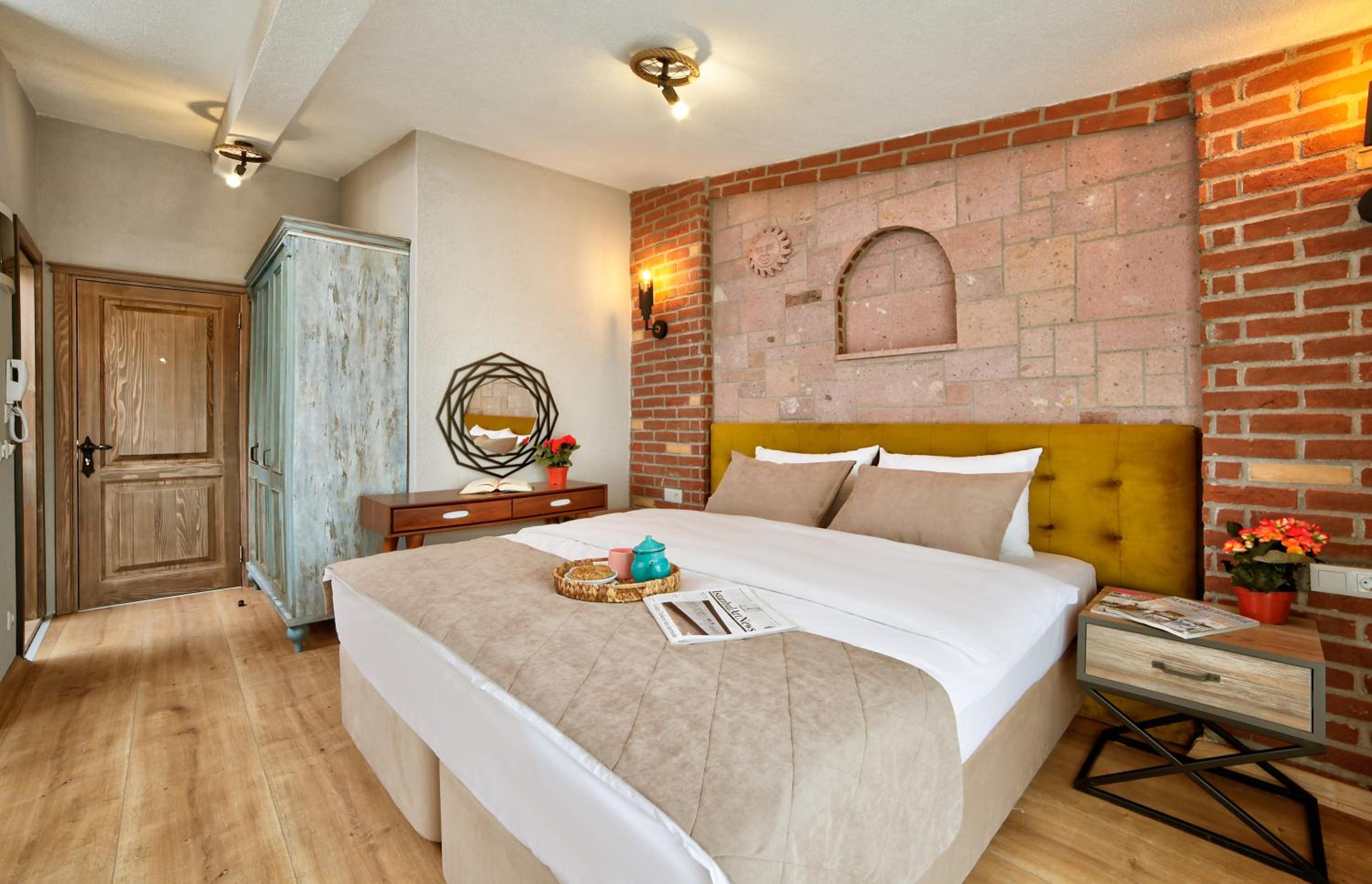 Ardilas residence - Image 17