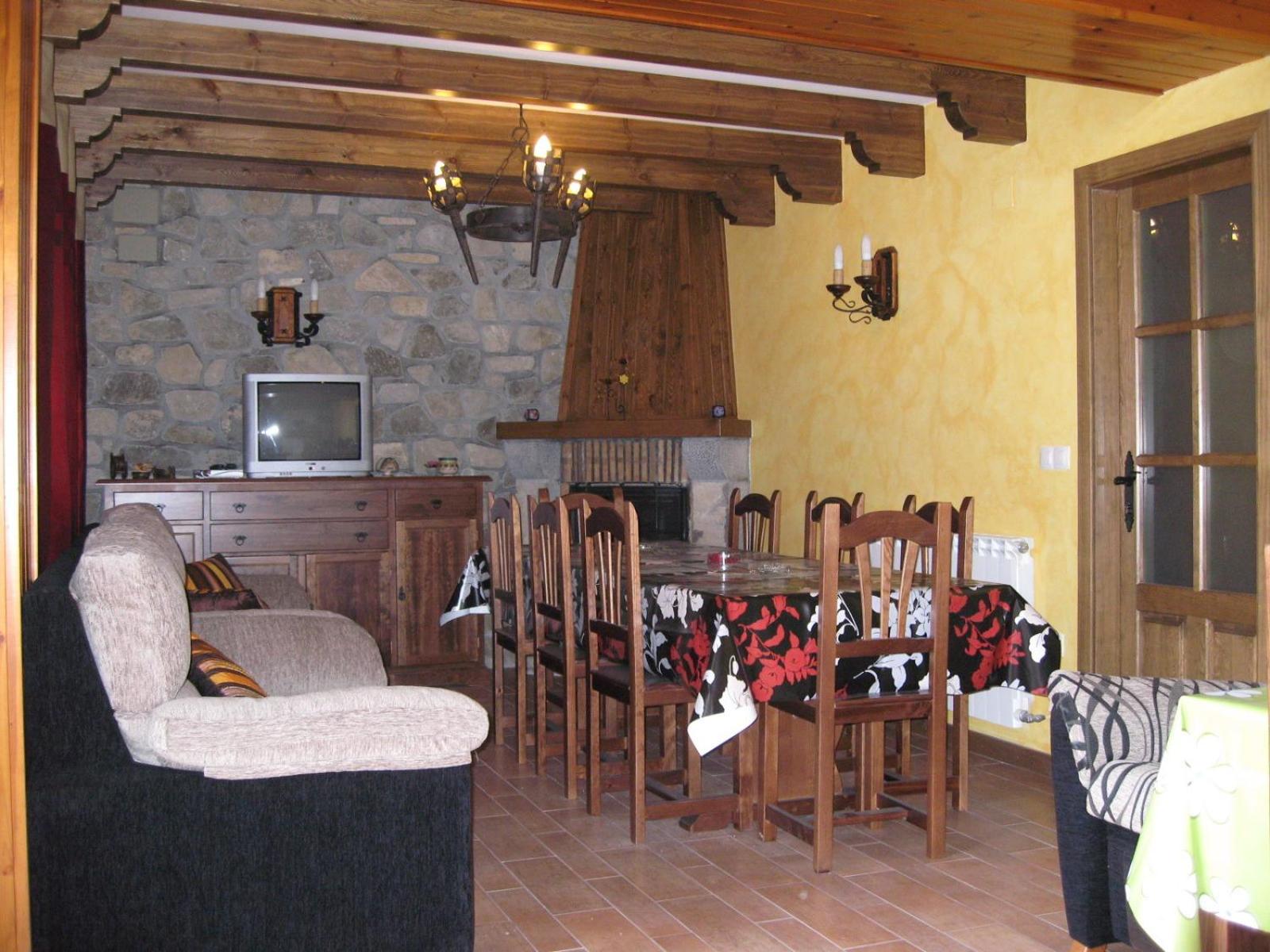 Casa Herrero - Property Image 23