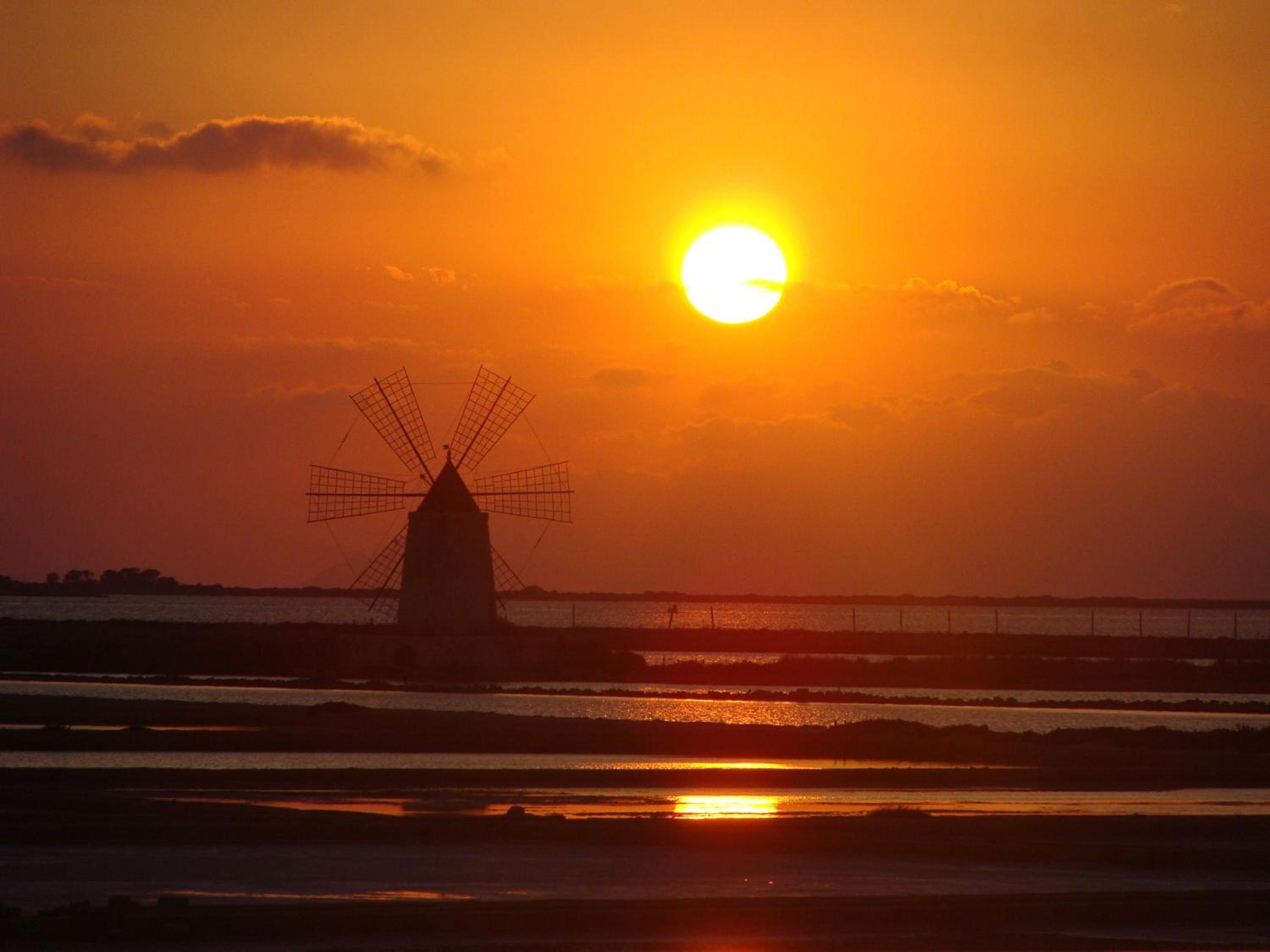 I Tramonti Sul Mare