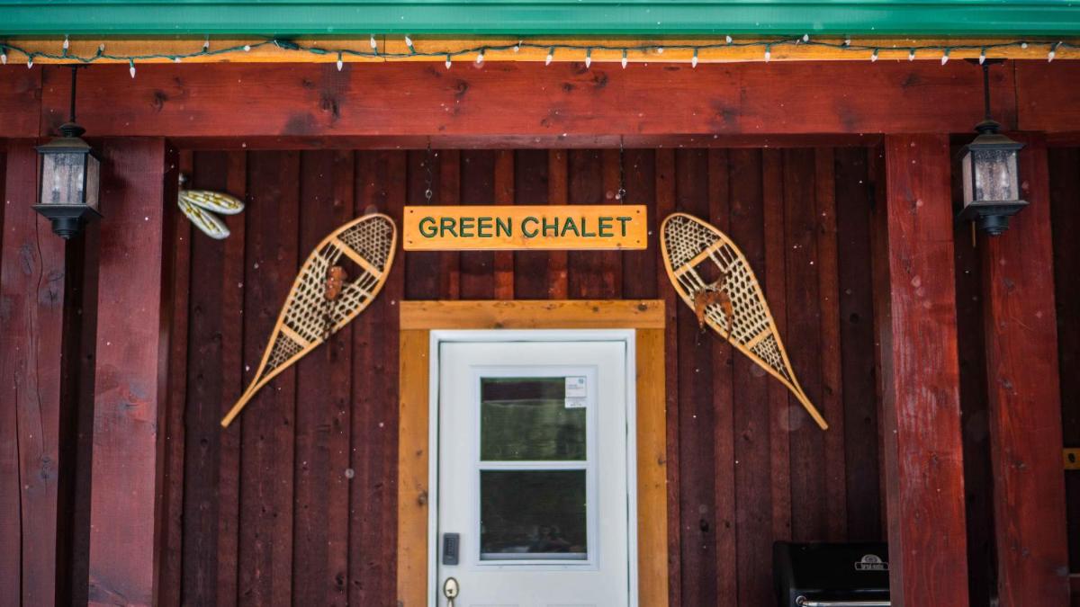 Golden Vacations - Cedar House Restaurant  Chalets - Property Image 42