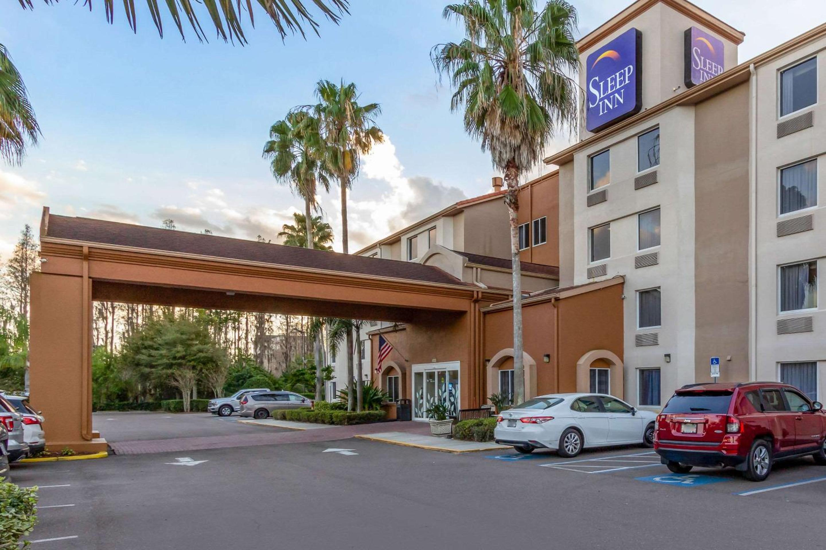 Tampa Bay Area Vacations - Sleep Inn near Busch Gardens - USF - Property Image 1