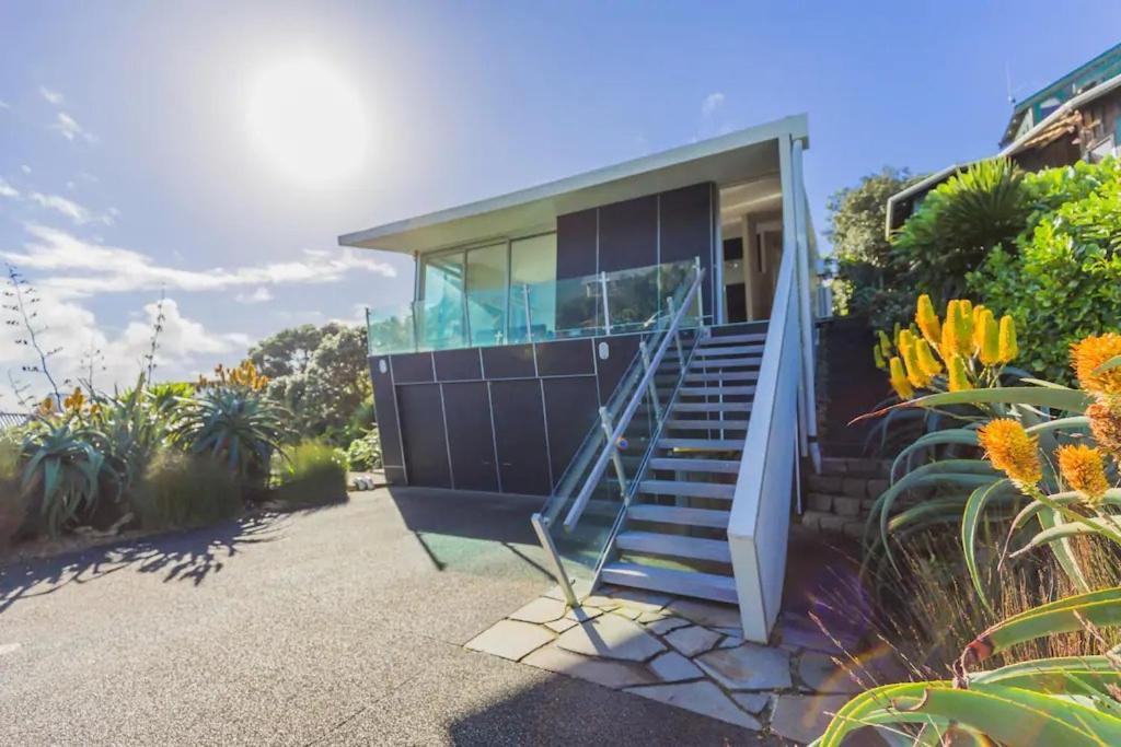 Exclusive Sanctuary on the West Coast view 5