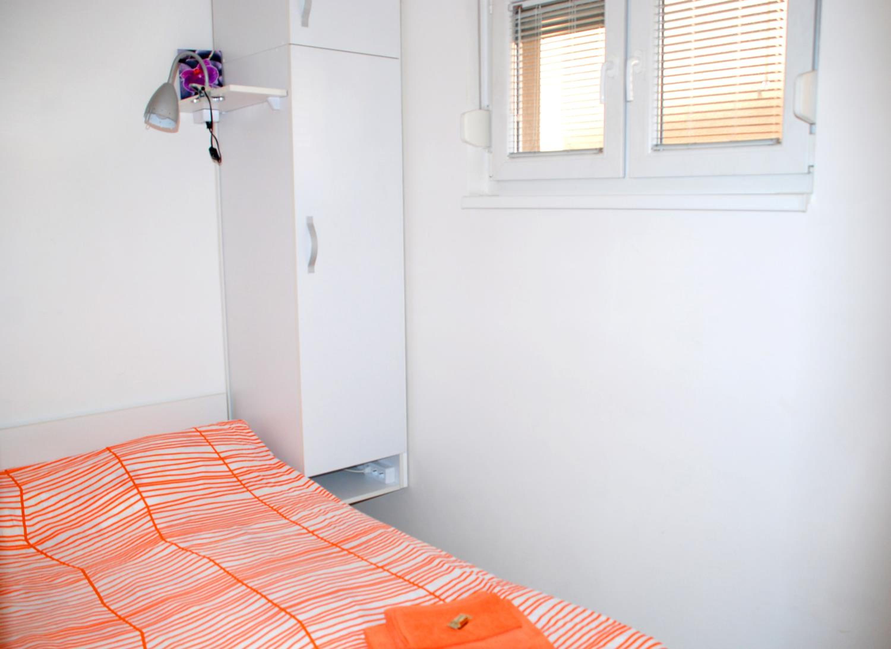 Cozy studio apartment near Latin Bridge