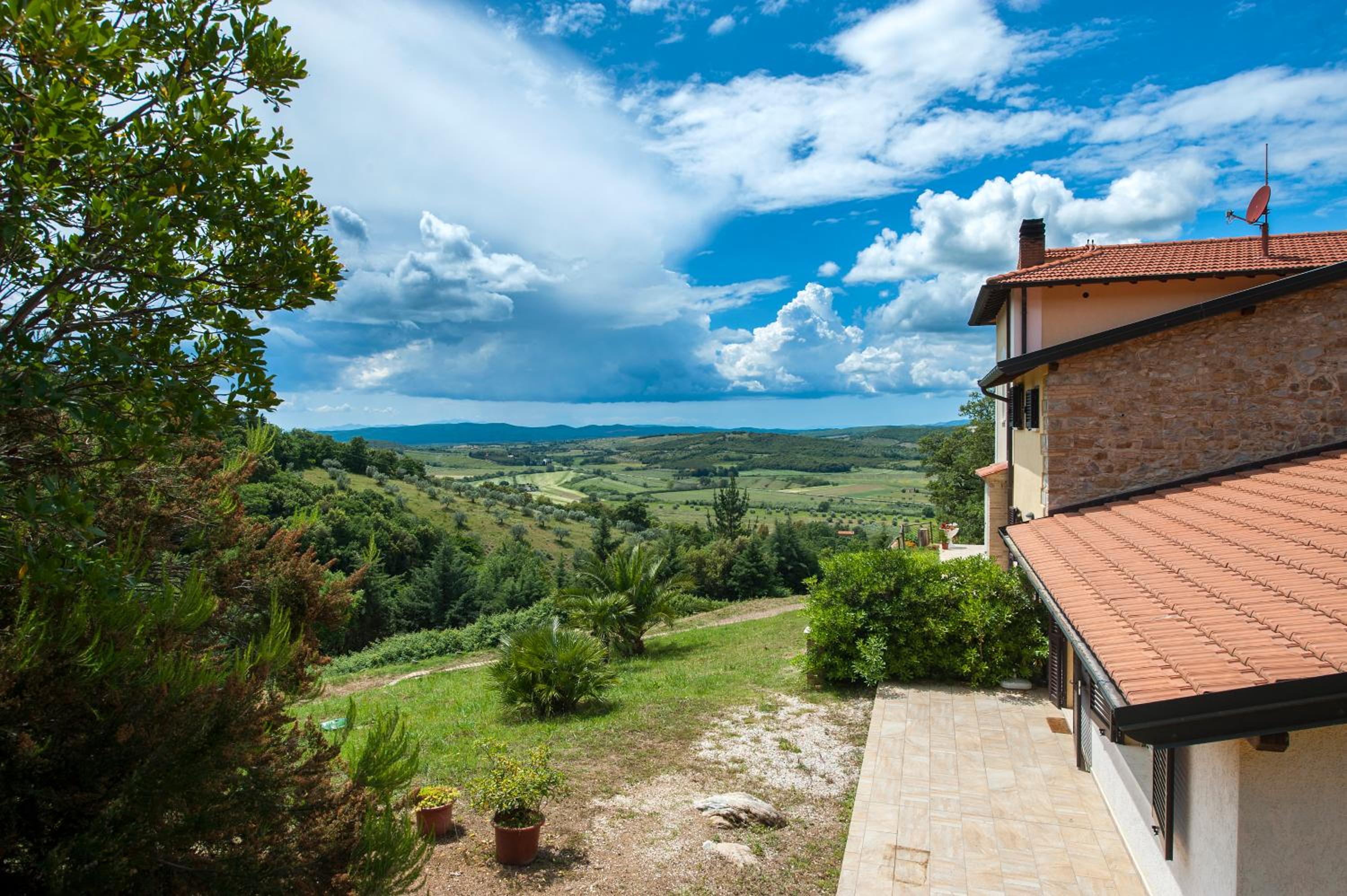 Panorama-Ferien-Toscana Your cozy and fully equipped vacation home view 5