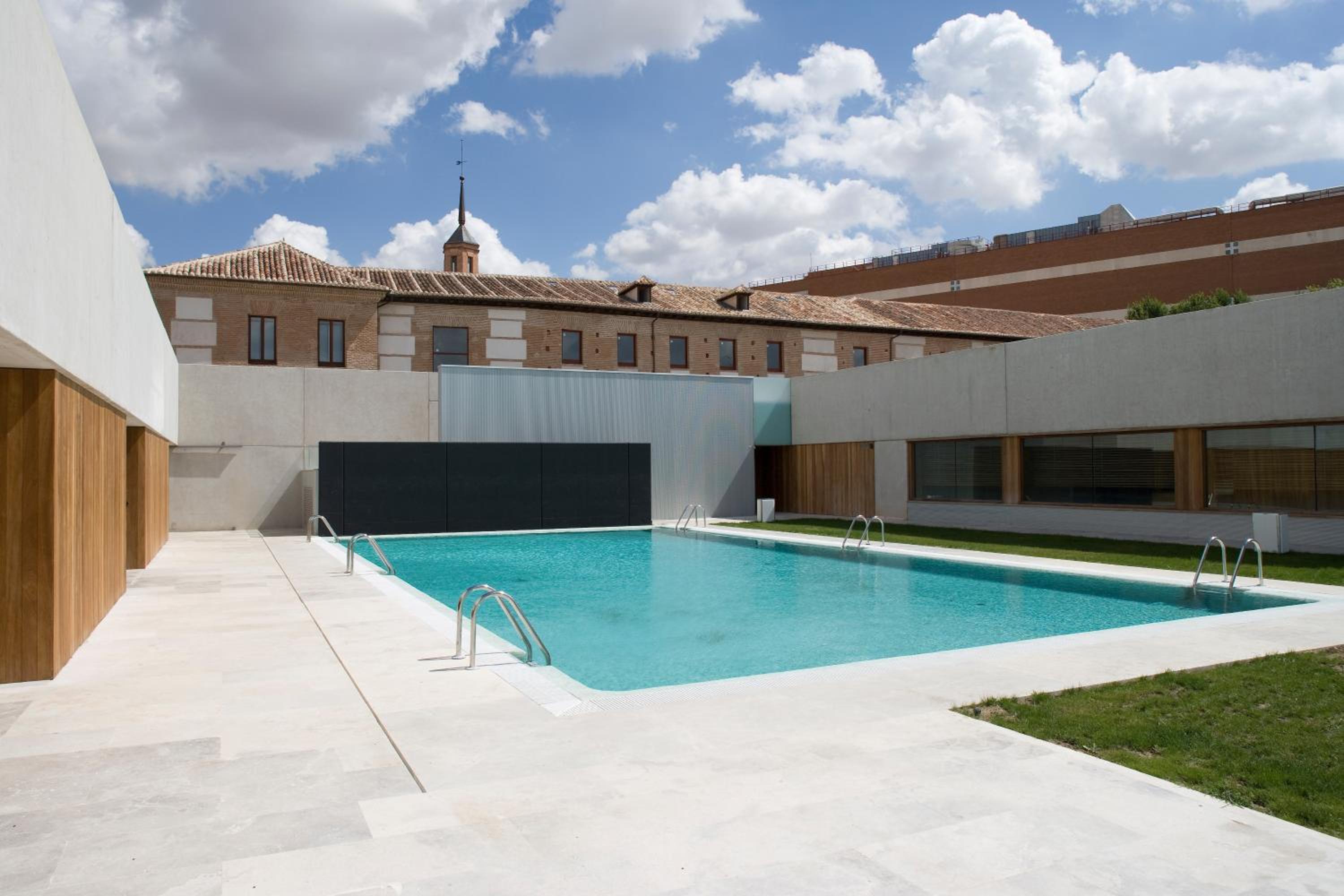 Alcala De Henares Vacations - Parador de Alcala de Henares - Property Image 1