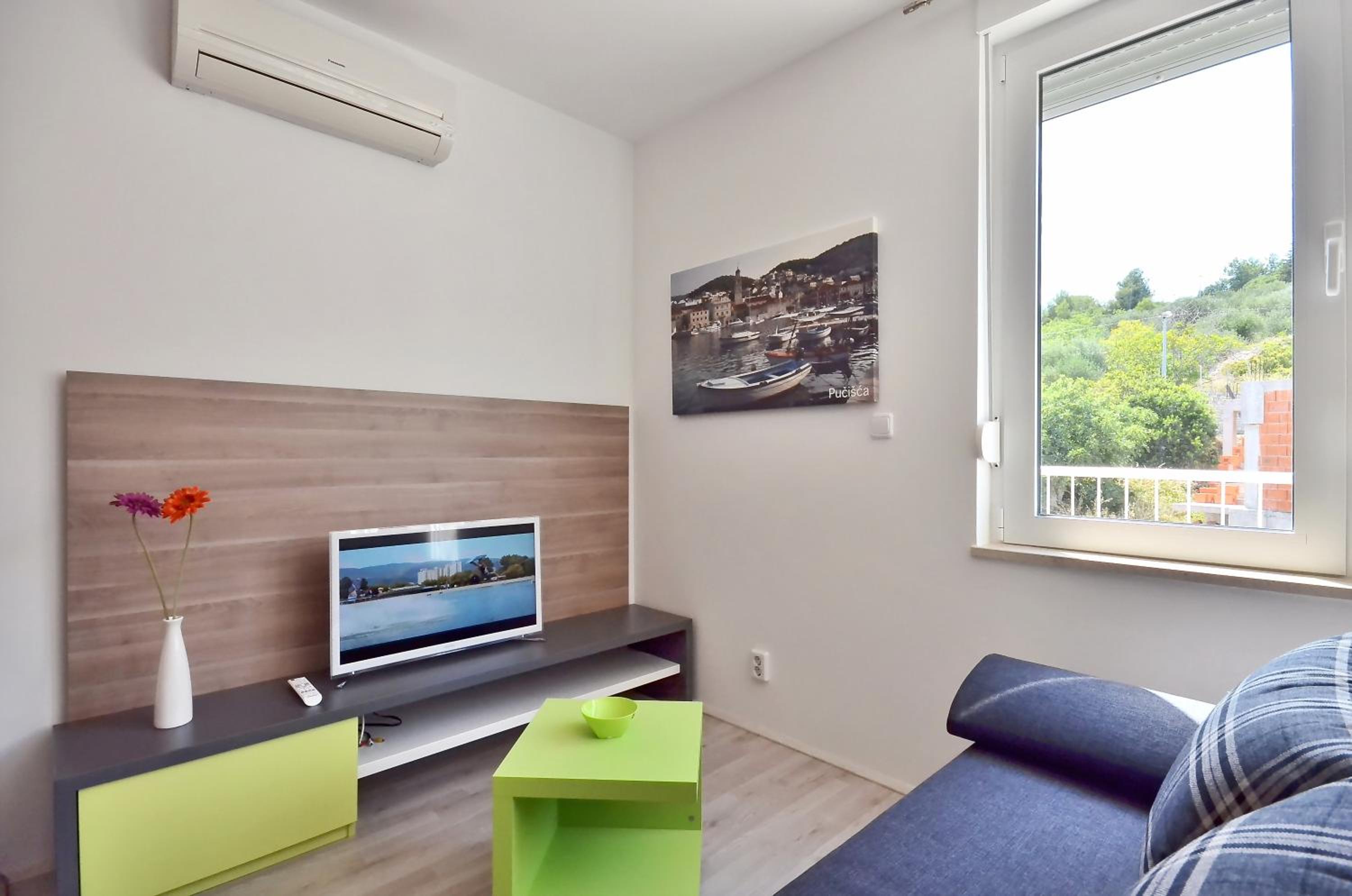 Bretia Apartments