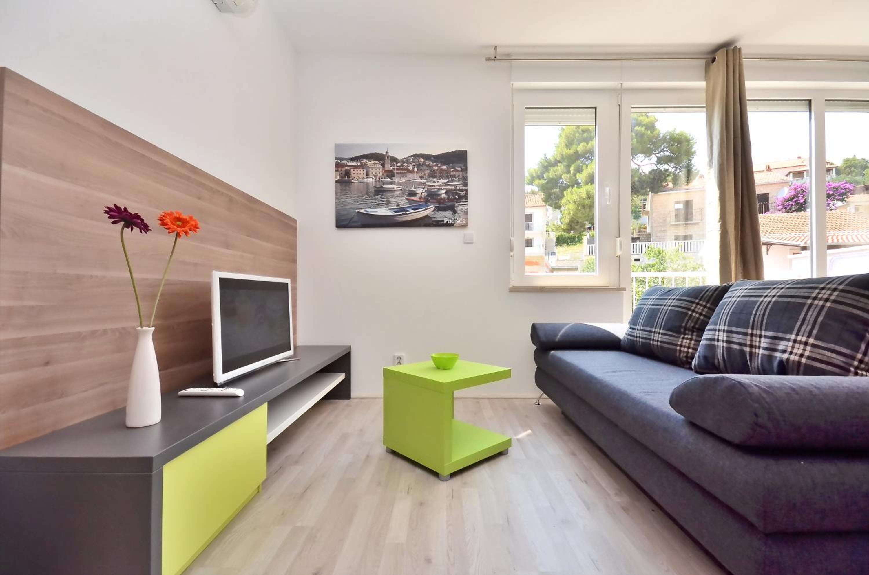 Bretia Apartments
