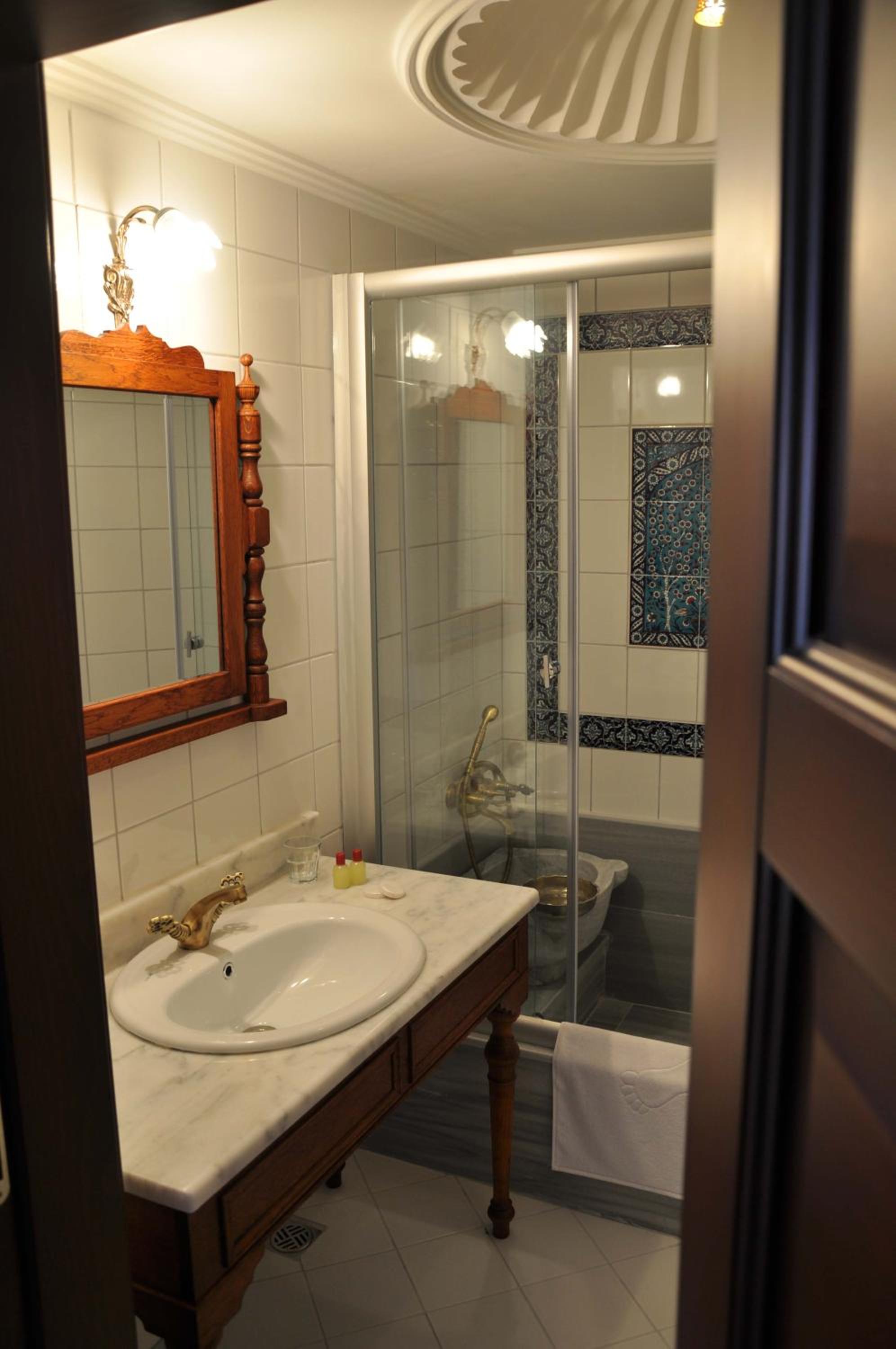 Aruna Otel - Image 125