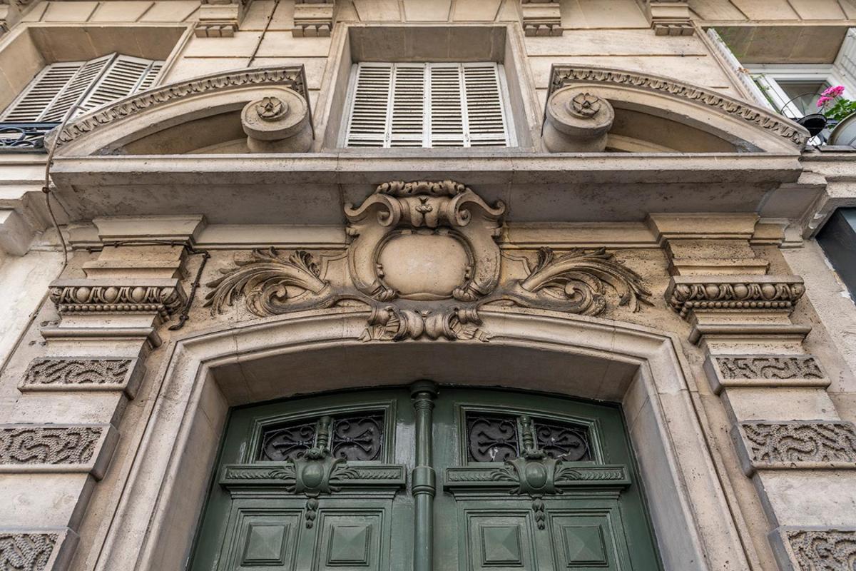 Paris Historic Marais Montorgueil