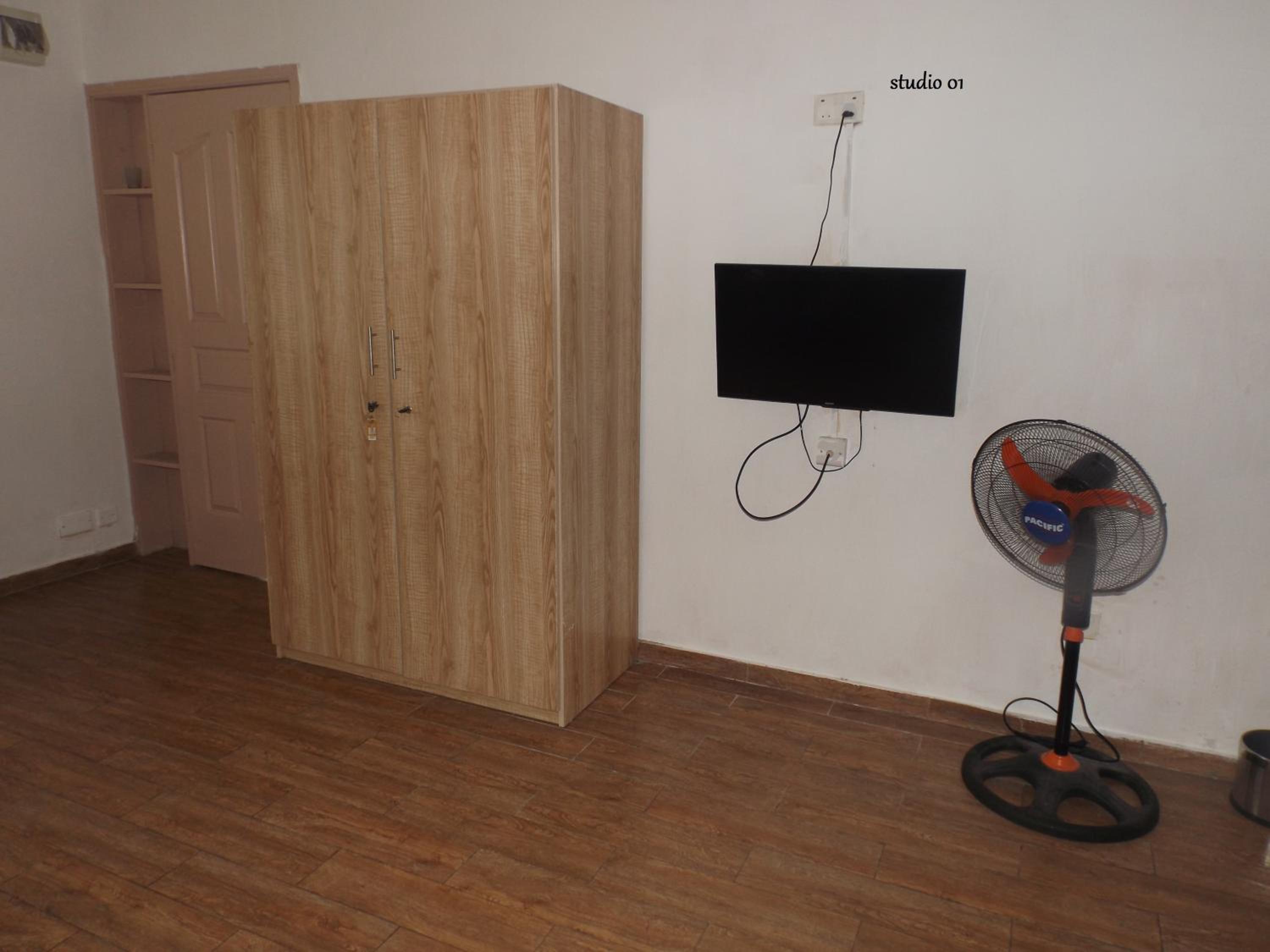 Photo 32