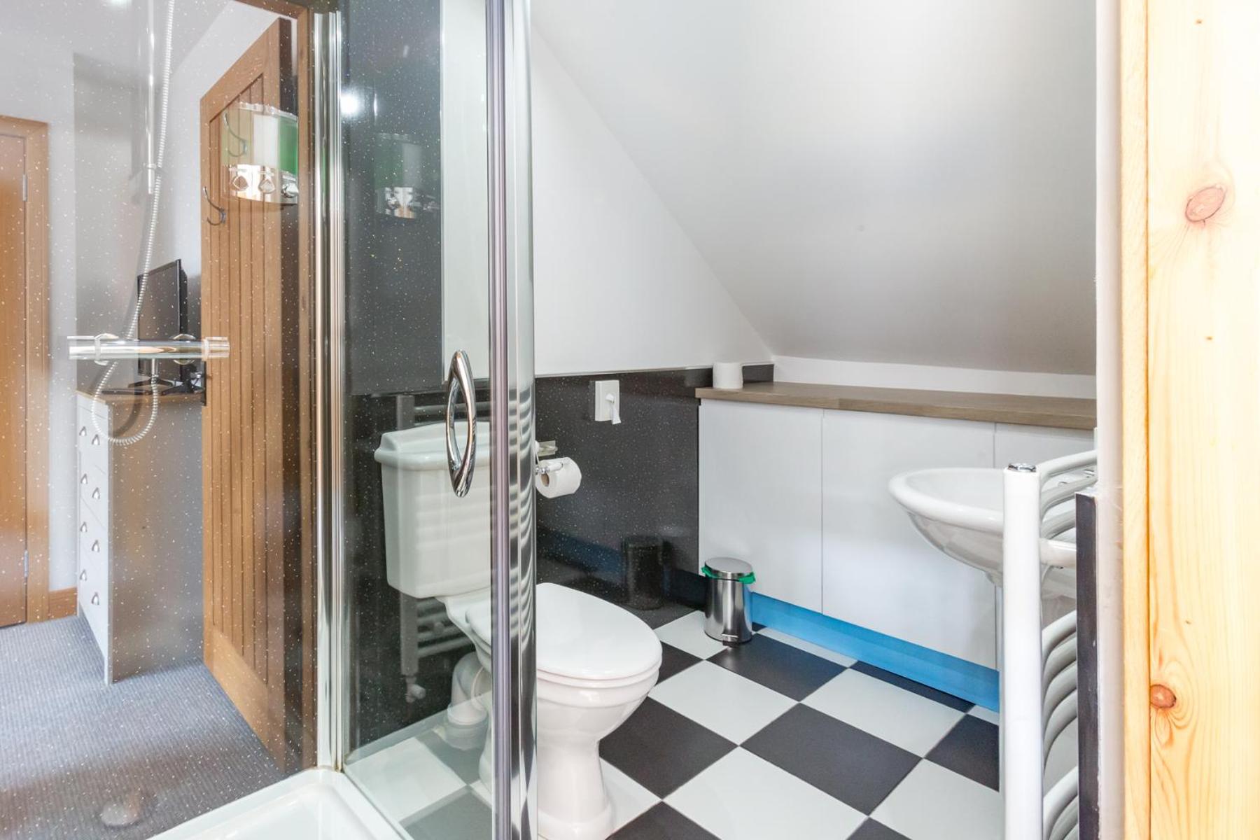Bamse Self-Catering Ensuite Rooms with Shared Kitchen