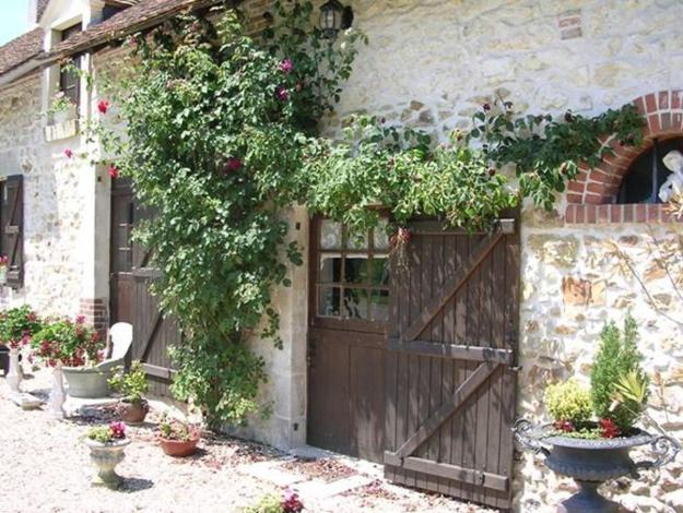 La Petite Ferme view 2
