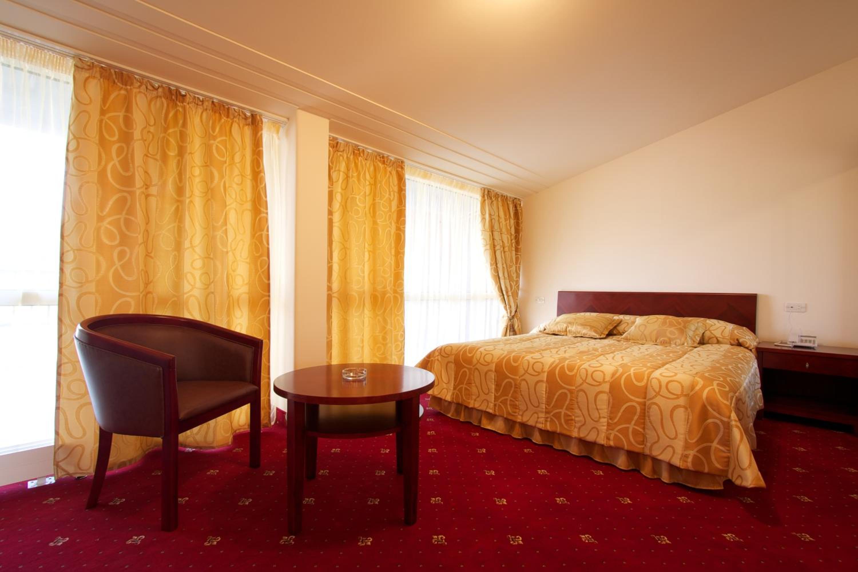 Best Resort Aghveran
