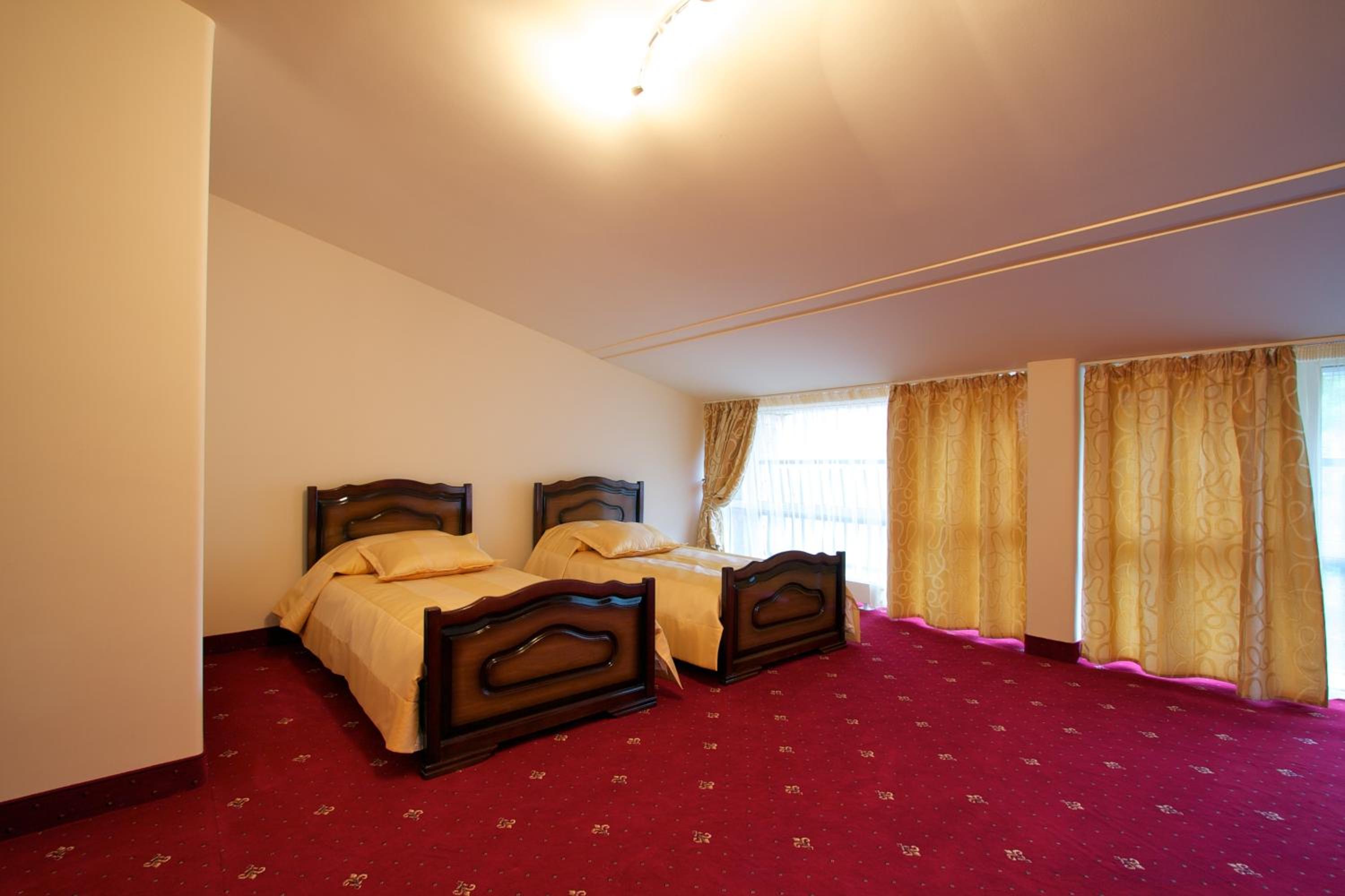 Best Resort Aghveran