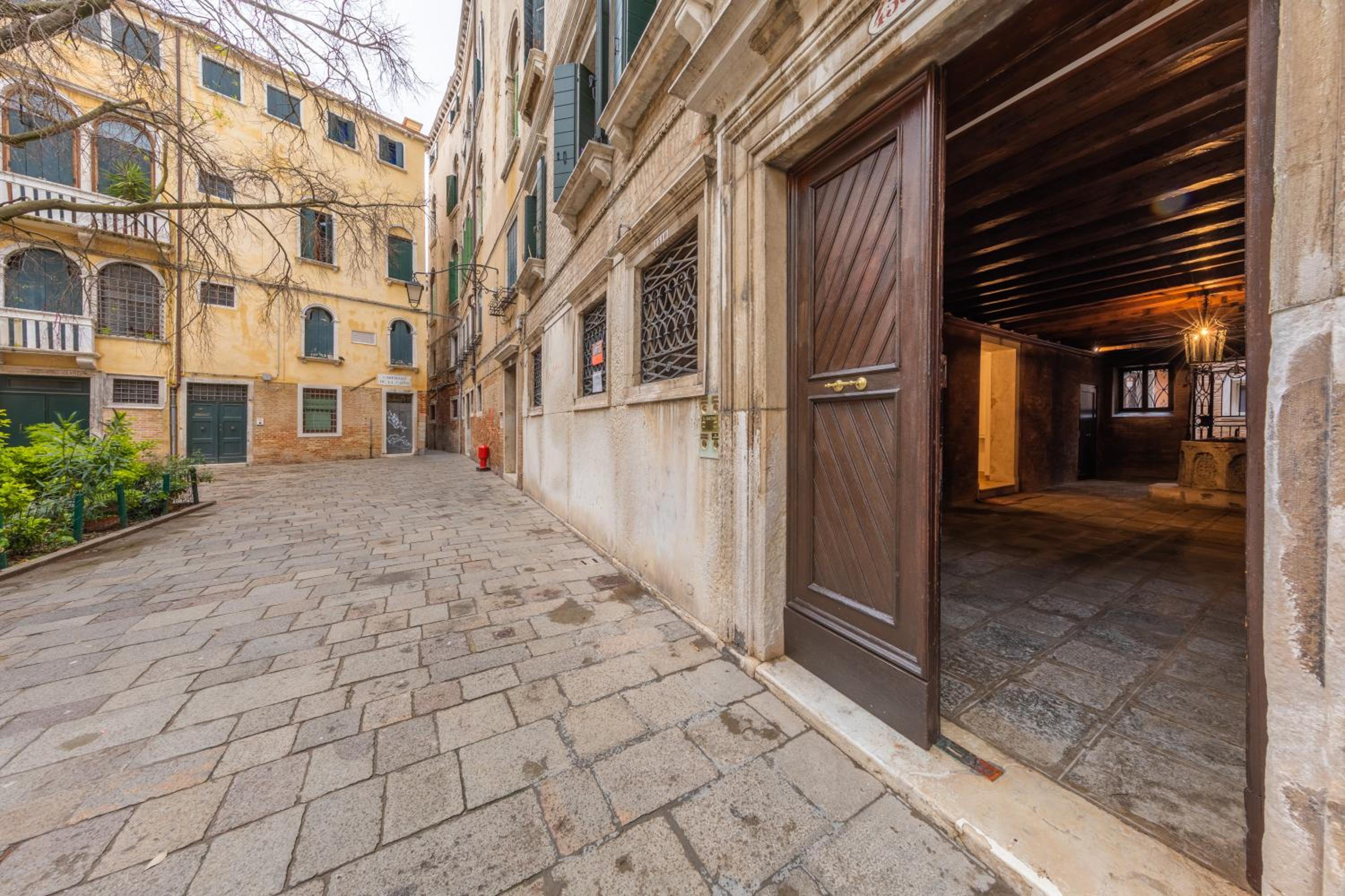 Ca' del Pozzo Loft Apartment