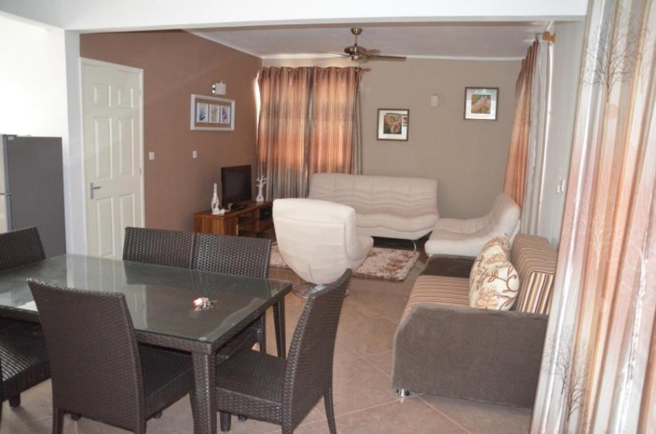 Sun Villa Mont Choisy Apartments view 5