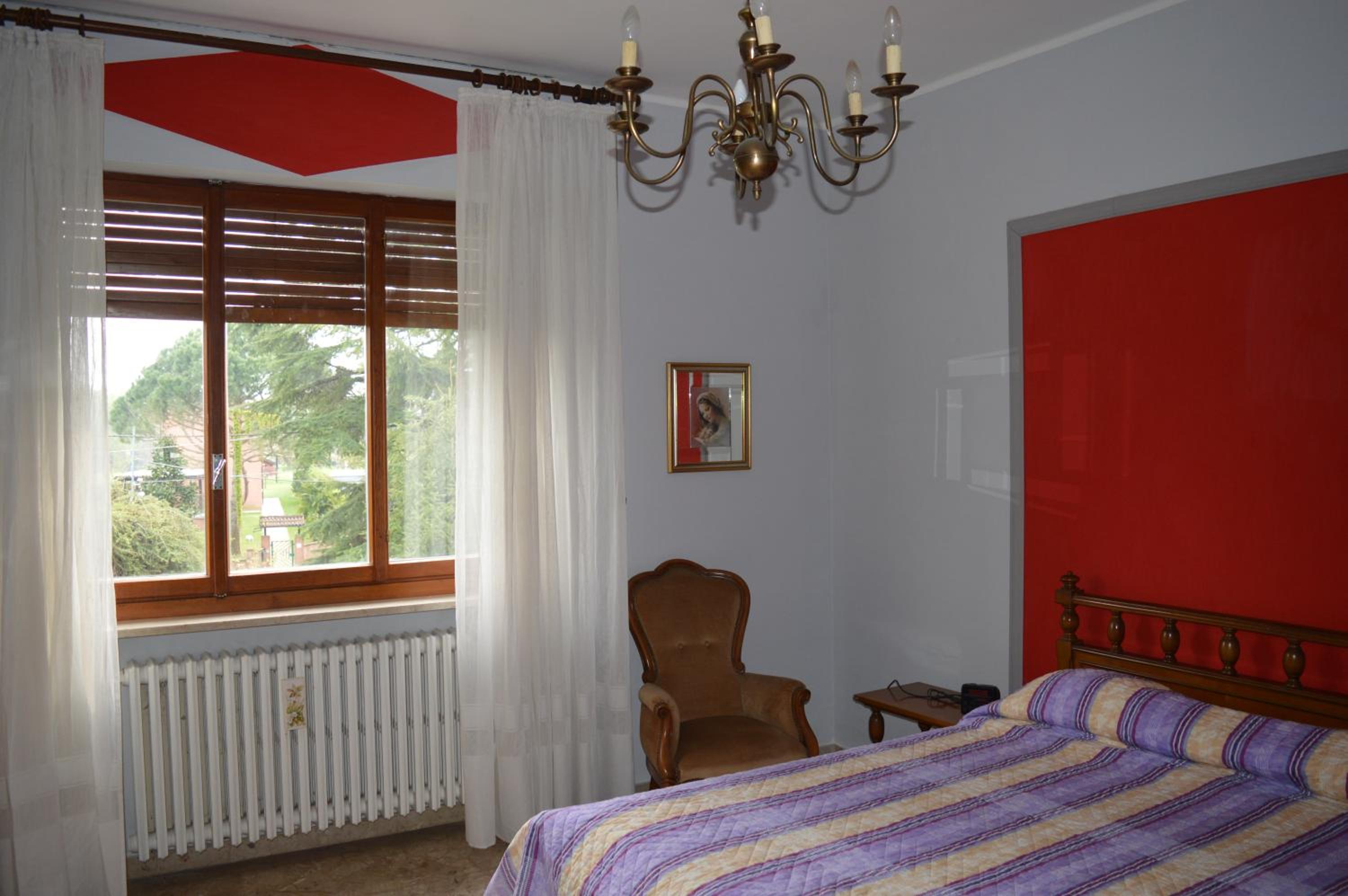 Photo 36