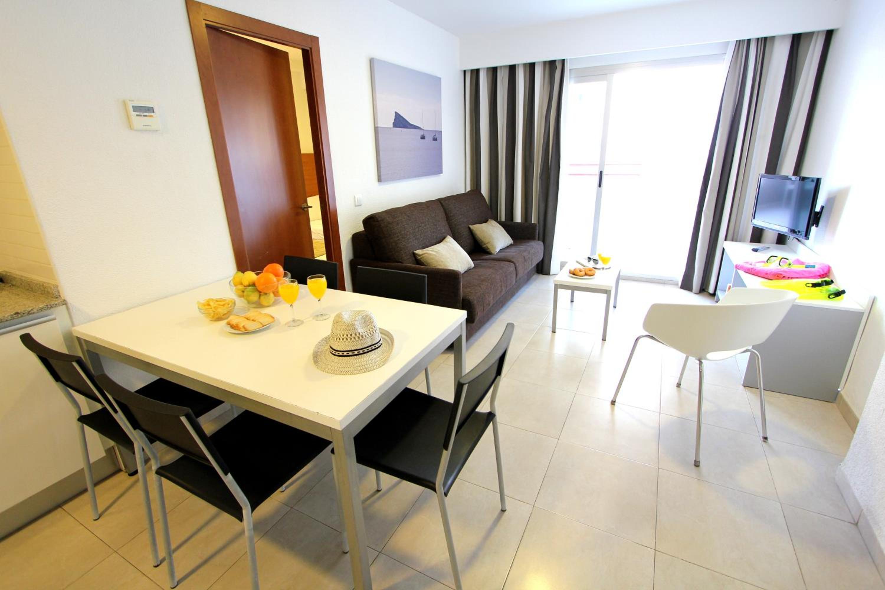 Pierre & Vacances Benidorm Levante - Adults Recommended