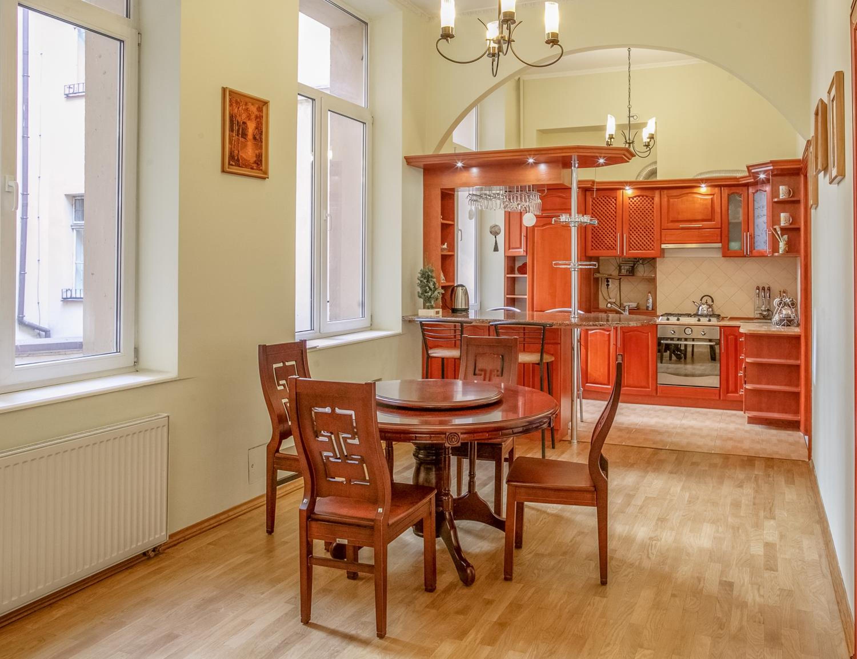 Grand Lviv Apartment I (1 of 3) view 3