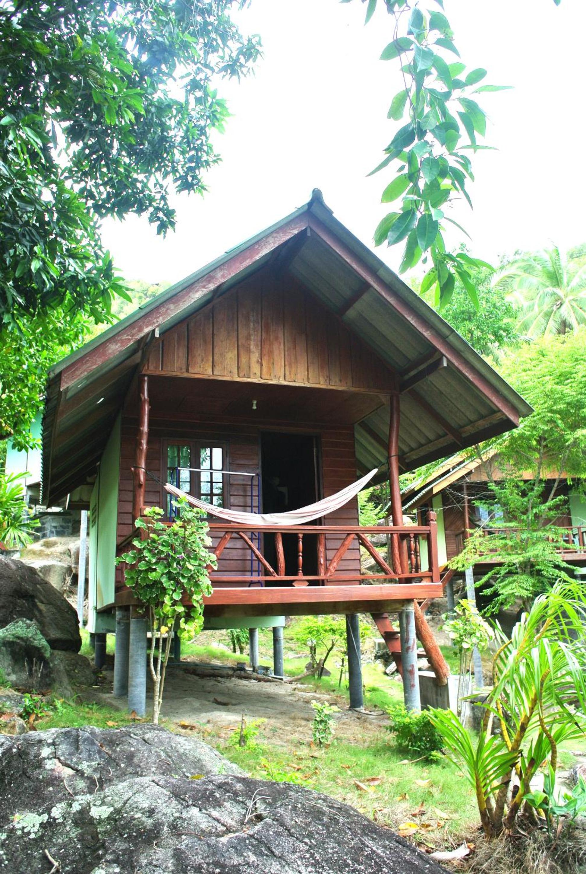 Easy Life Bungalows
