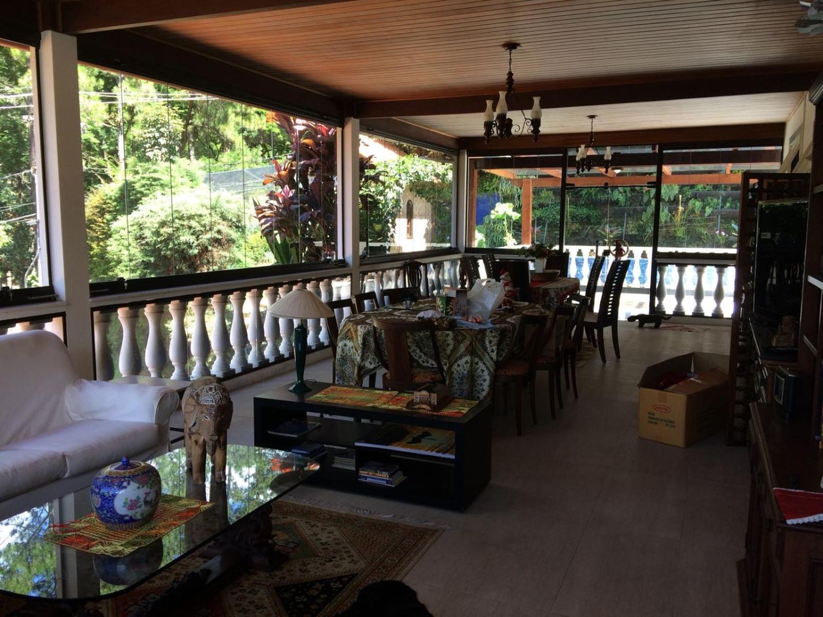 Bela e Aconchegante Casa em Itaipava