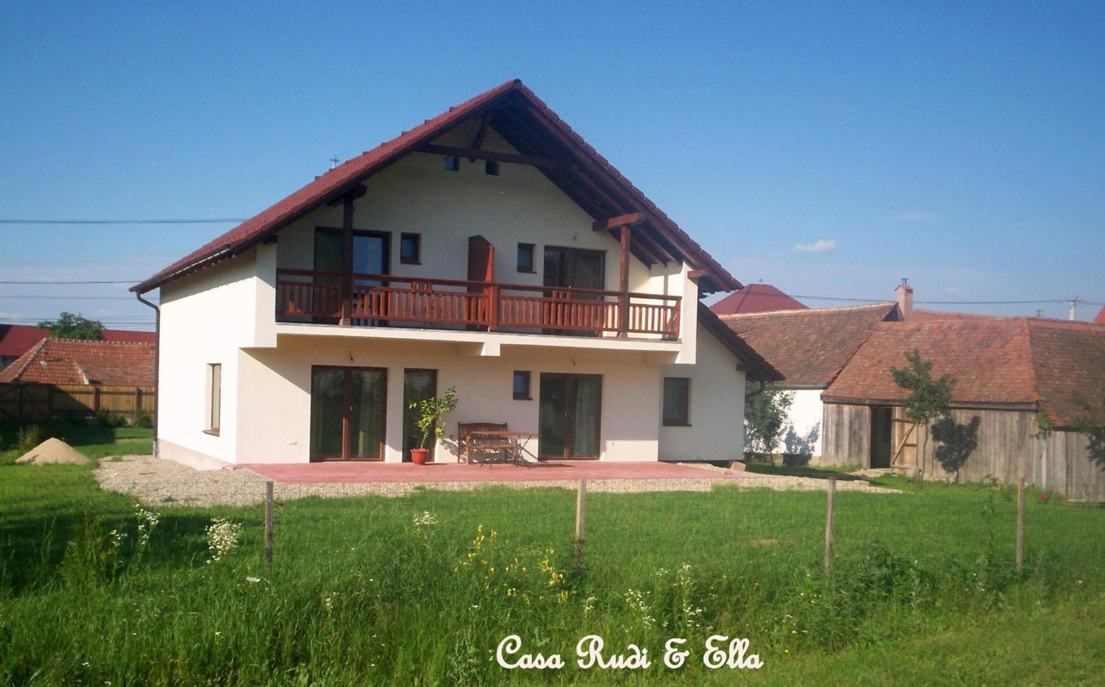 Casa Rudi & Ella view 3