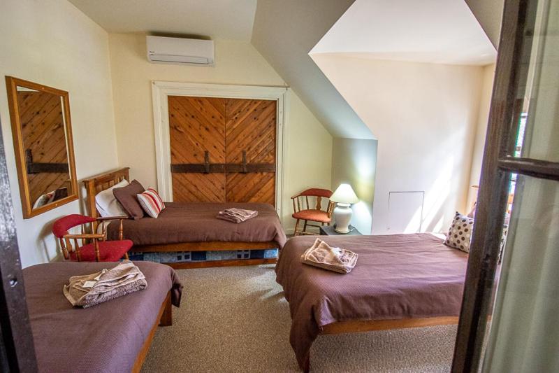 Gold Mine Guest House and Cafe