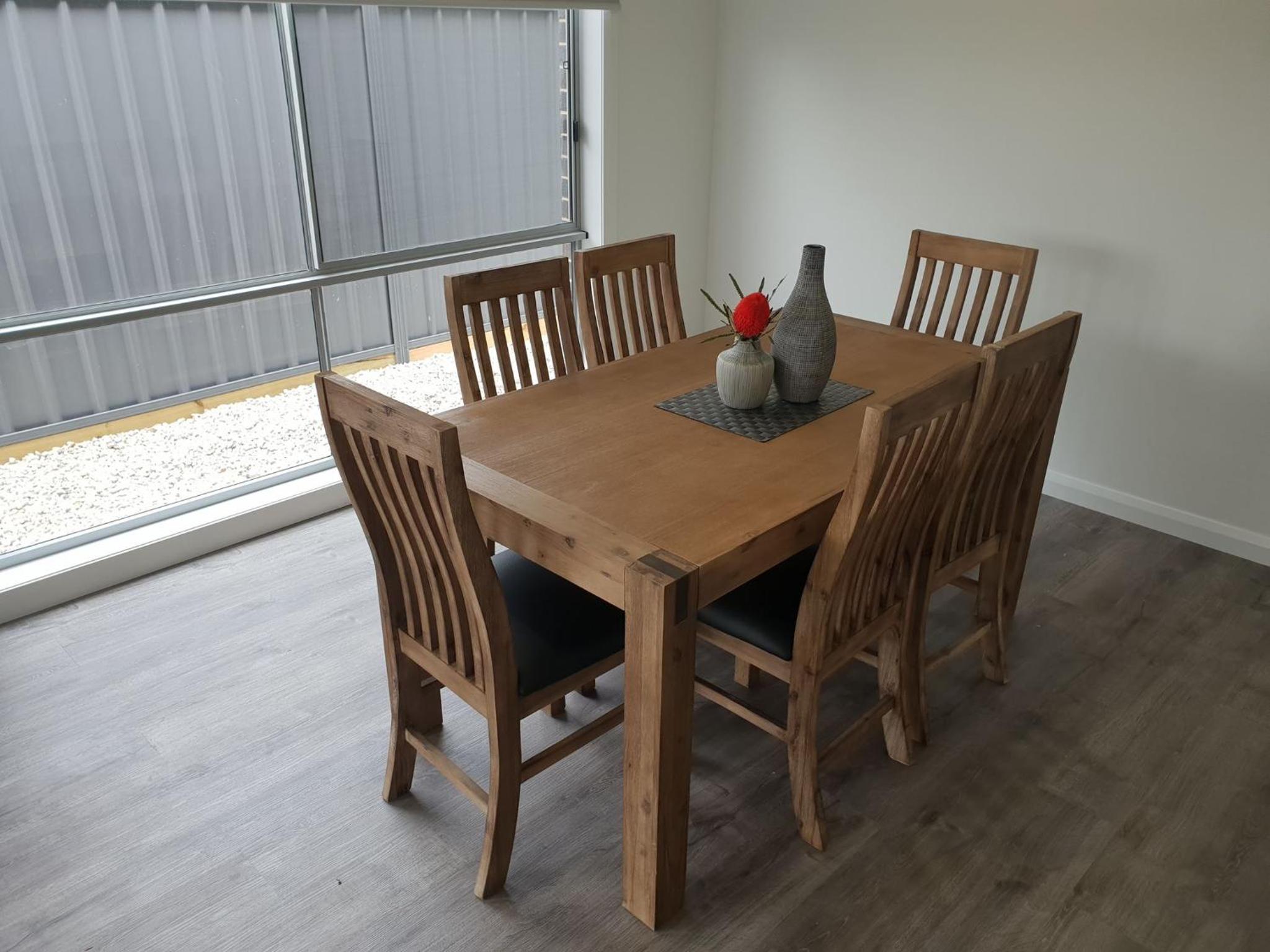 123 Wilson - Arapiles view 3