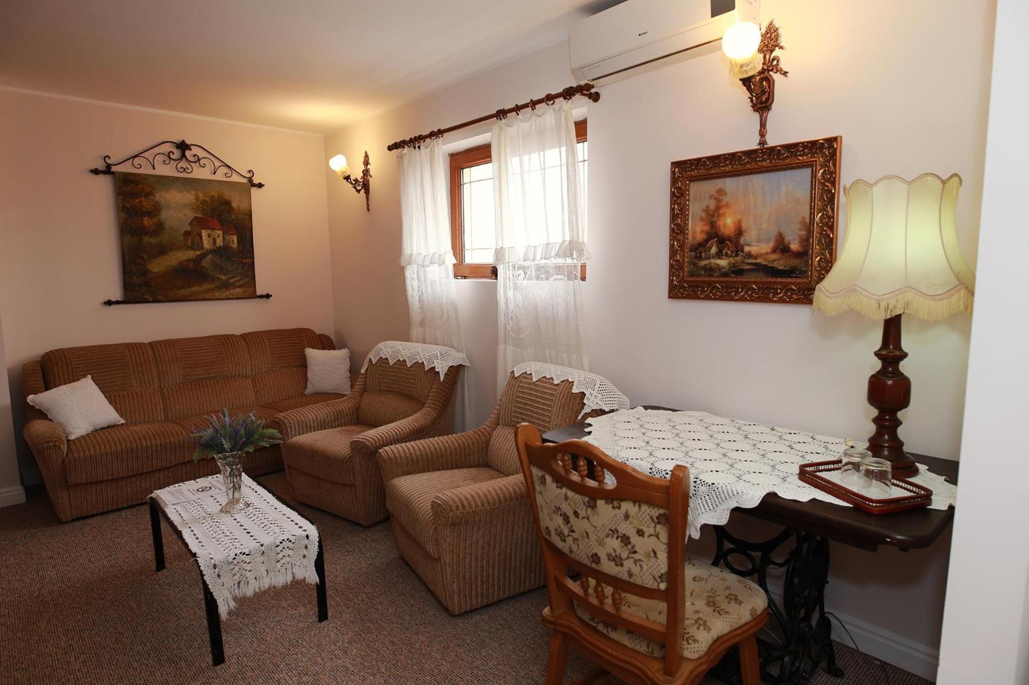 Hotel-Pensiunea Zefir