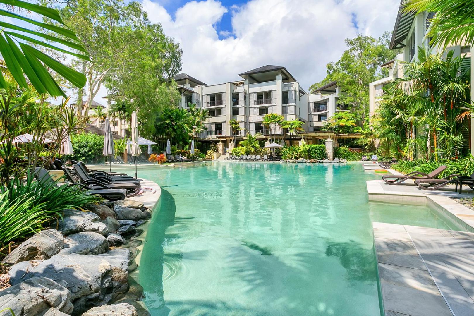 Private Apartments in the Temple Beachfront Resort Palm Cove
