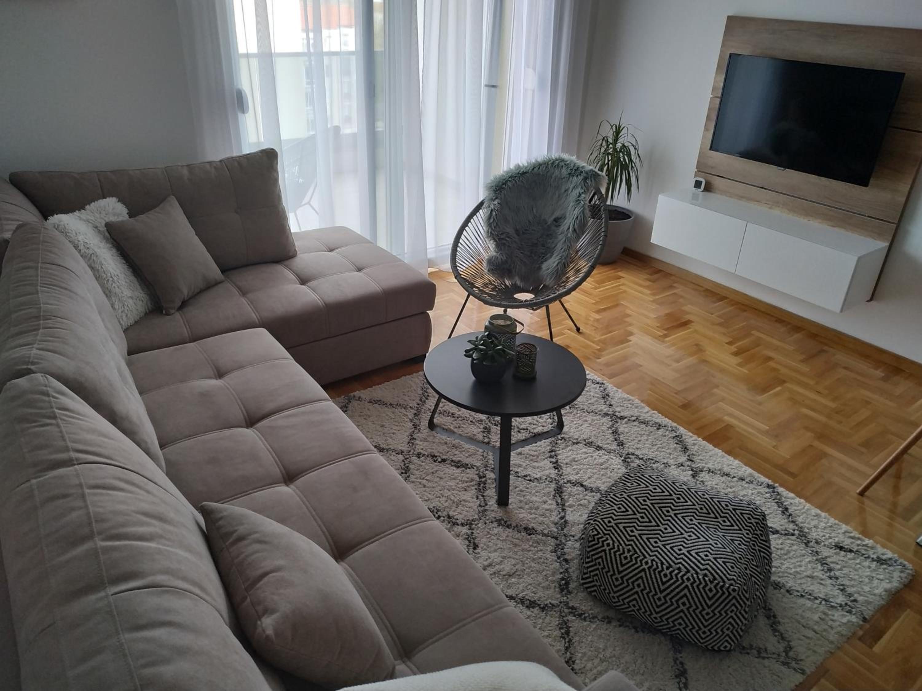 Apartman Avisi view 3