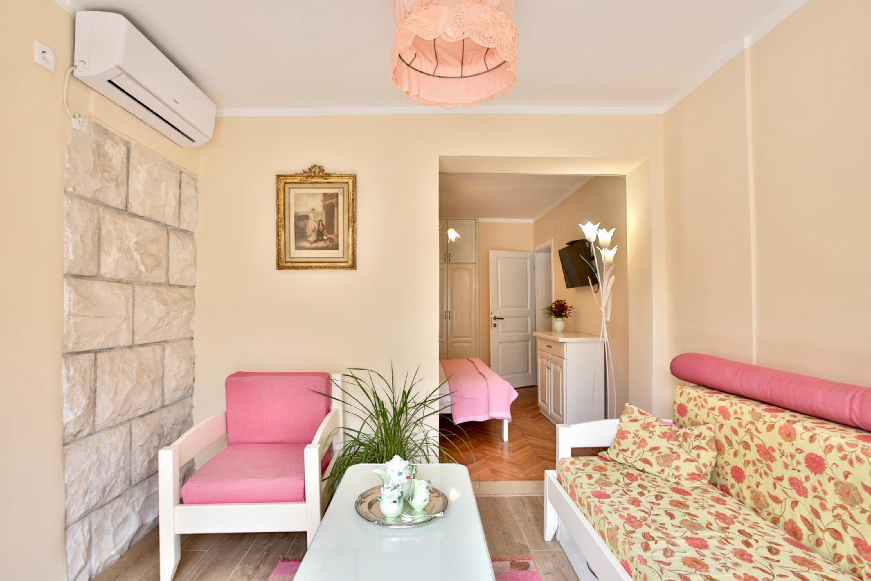 Marinero Apartments