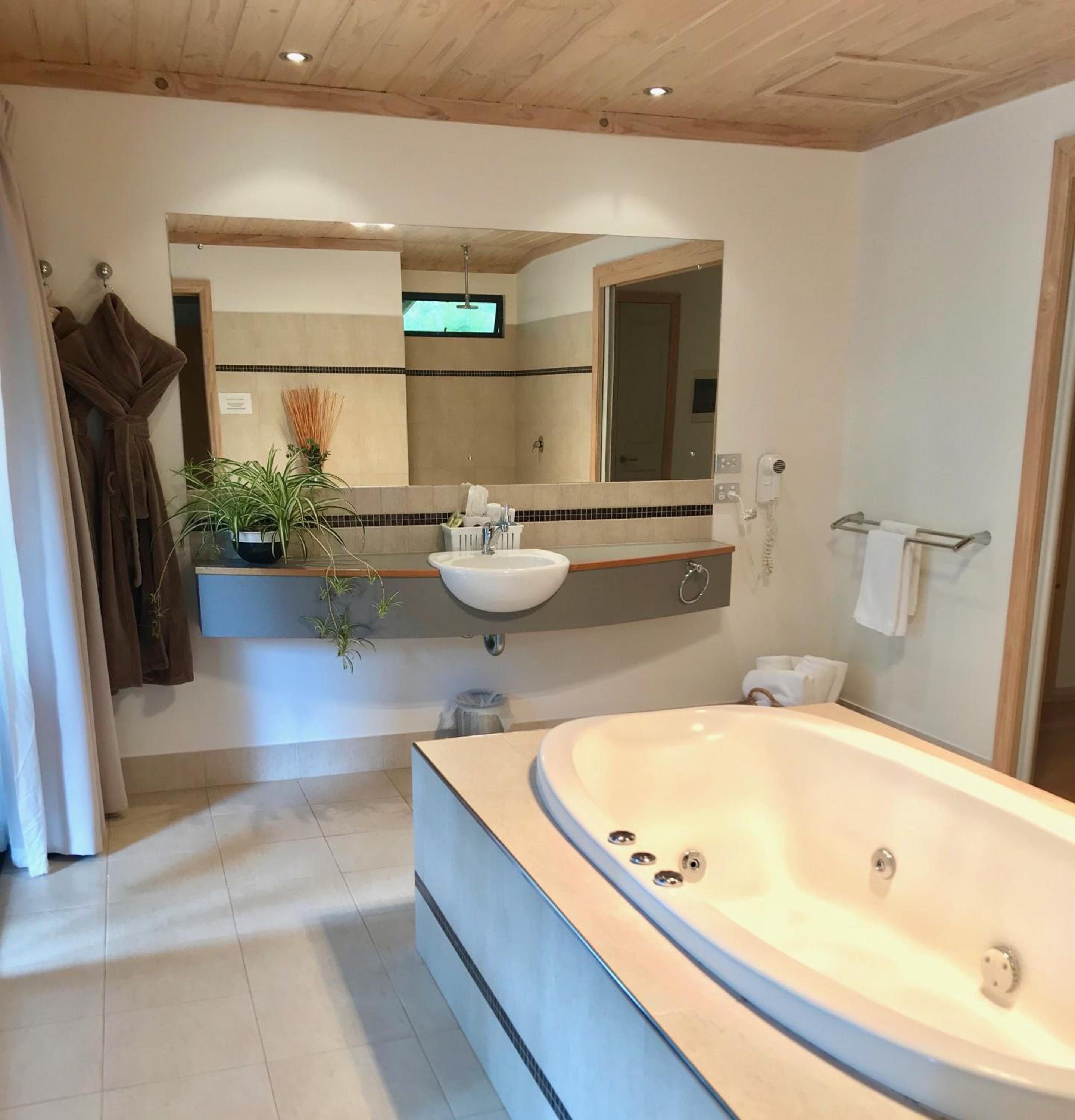 Ellensbrook Cottages