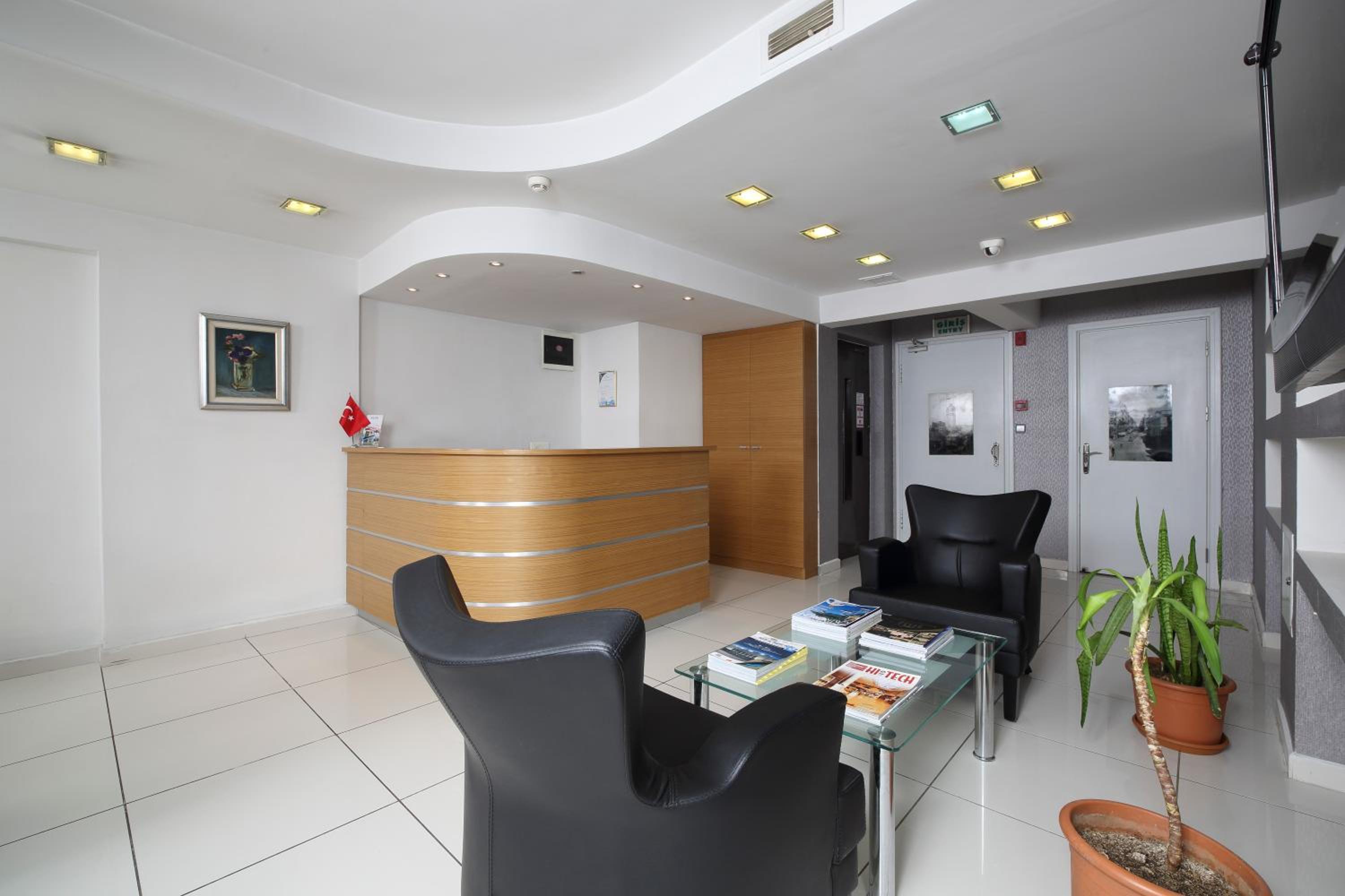 Entes Apart - Image 47