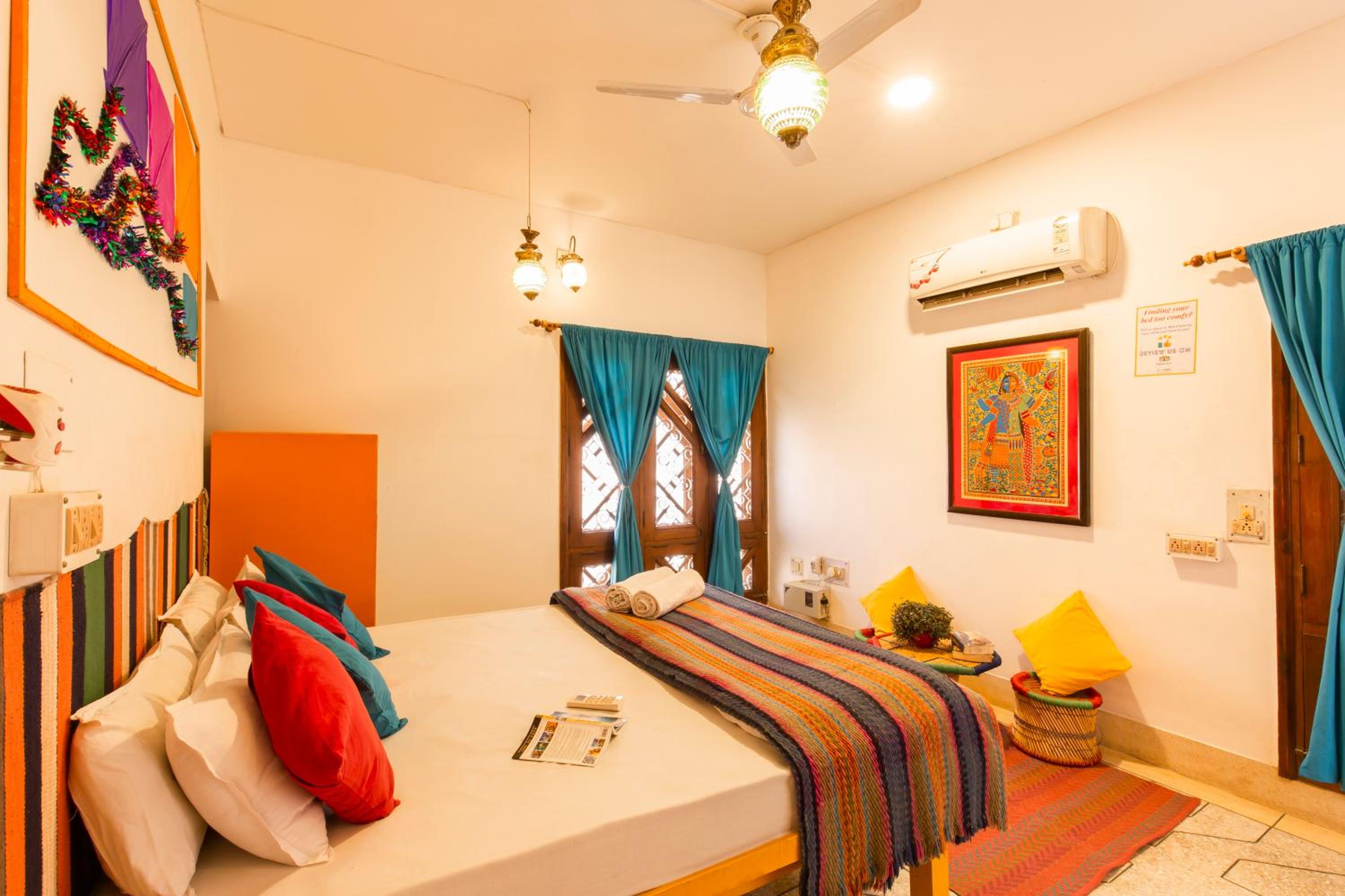 goSTOPS Lite Varanasi