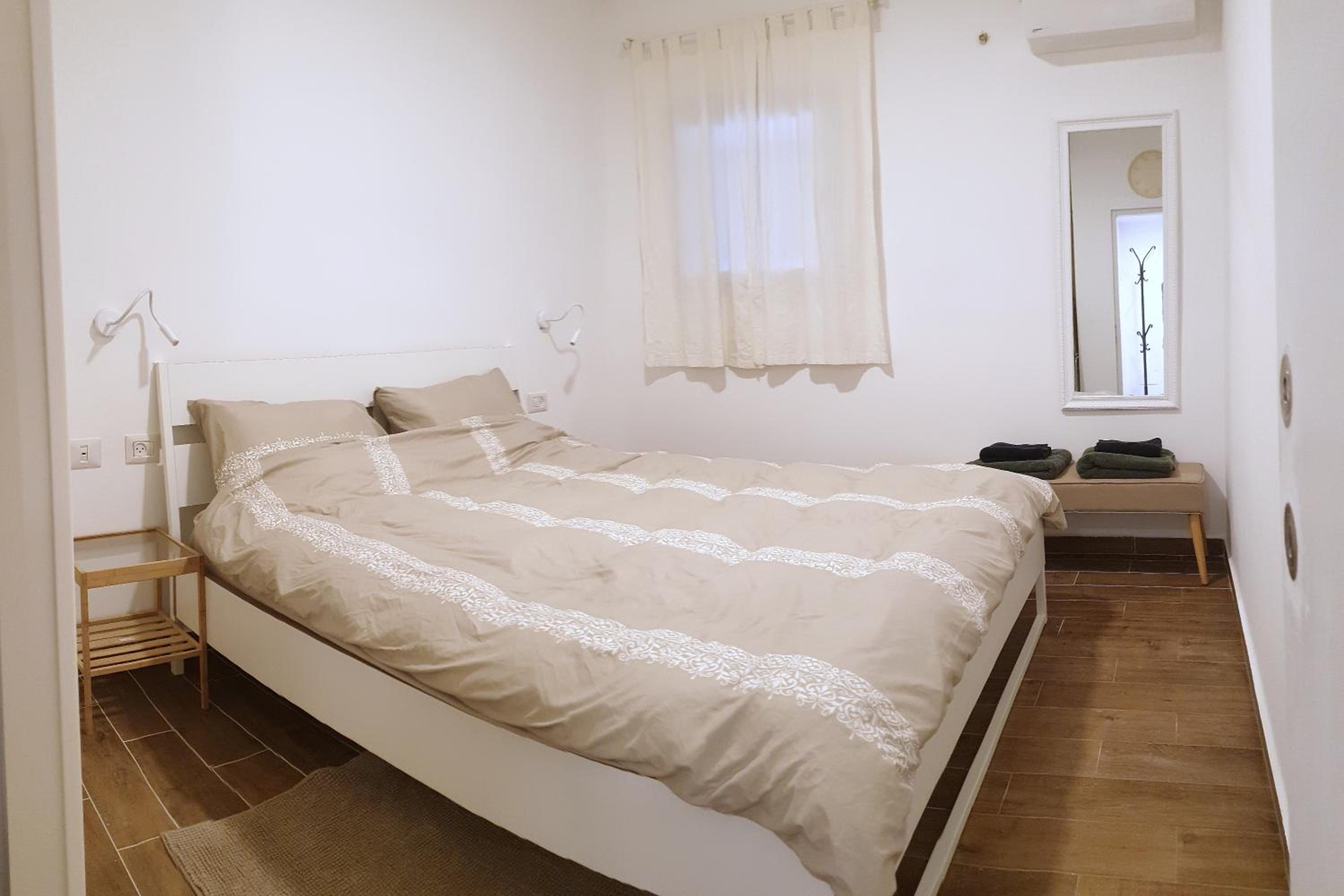 Modern Home In The Heart of Nachlaot