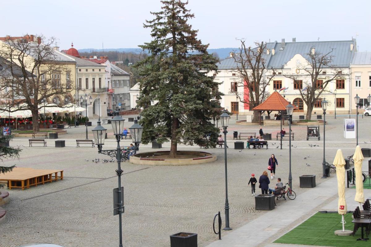 Apartament City, Clock en Krosno