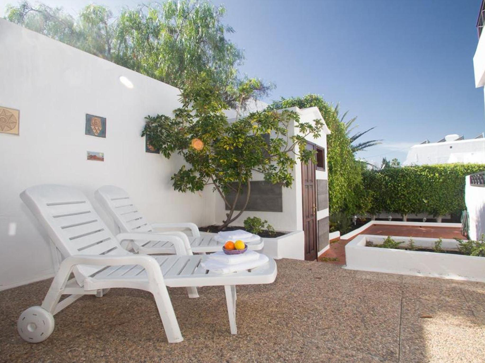 2BR Beach House - Solarium & Shower Terrace - 12 view 4