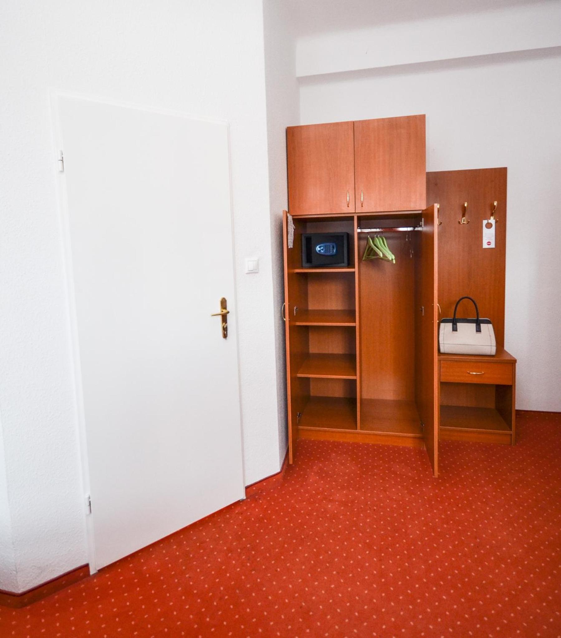 Broadway Guesthouse